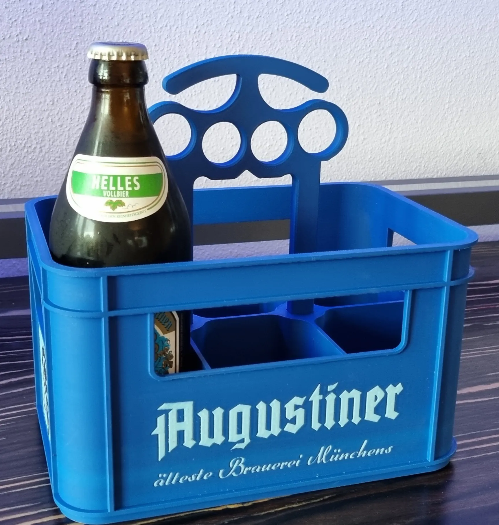 Giá đỡ bia Augustiner Bier Sixpack tiện lợi