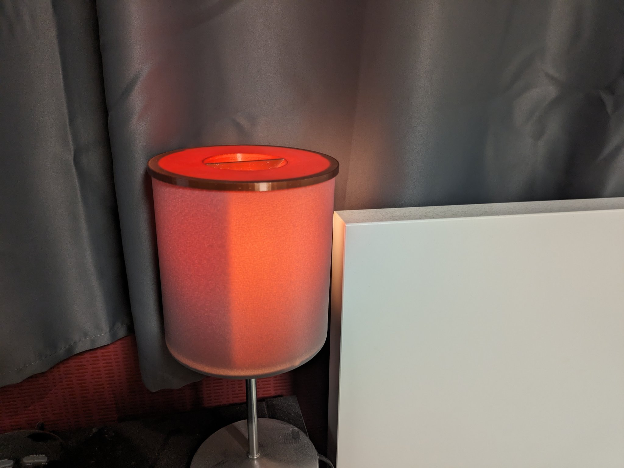 Dimmer cơ khí INGARED cho ánh sáng vừa phải