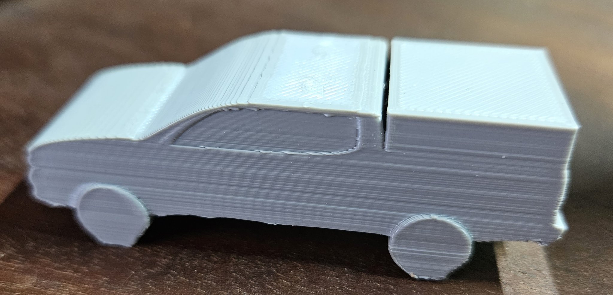 Mô hình xe Ford Ranger SA 2018 XLS Double Cab với mui phủ