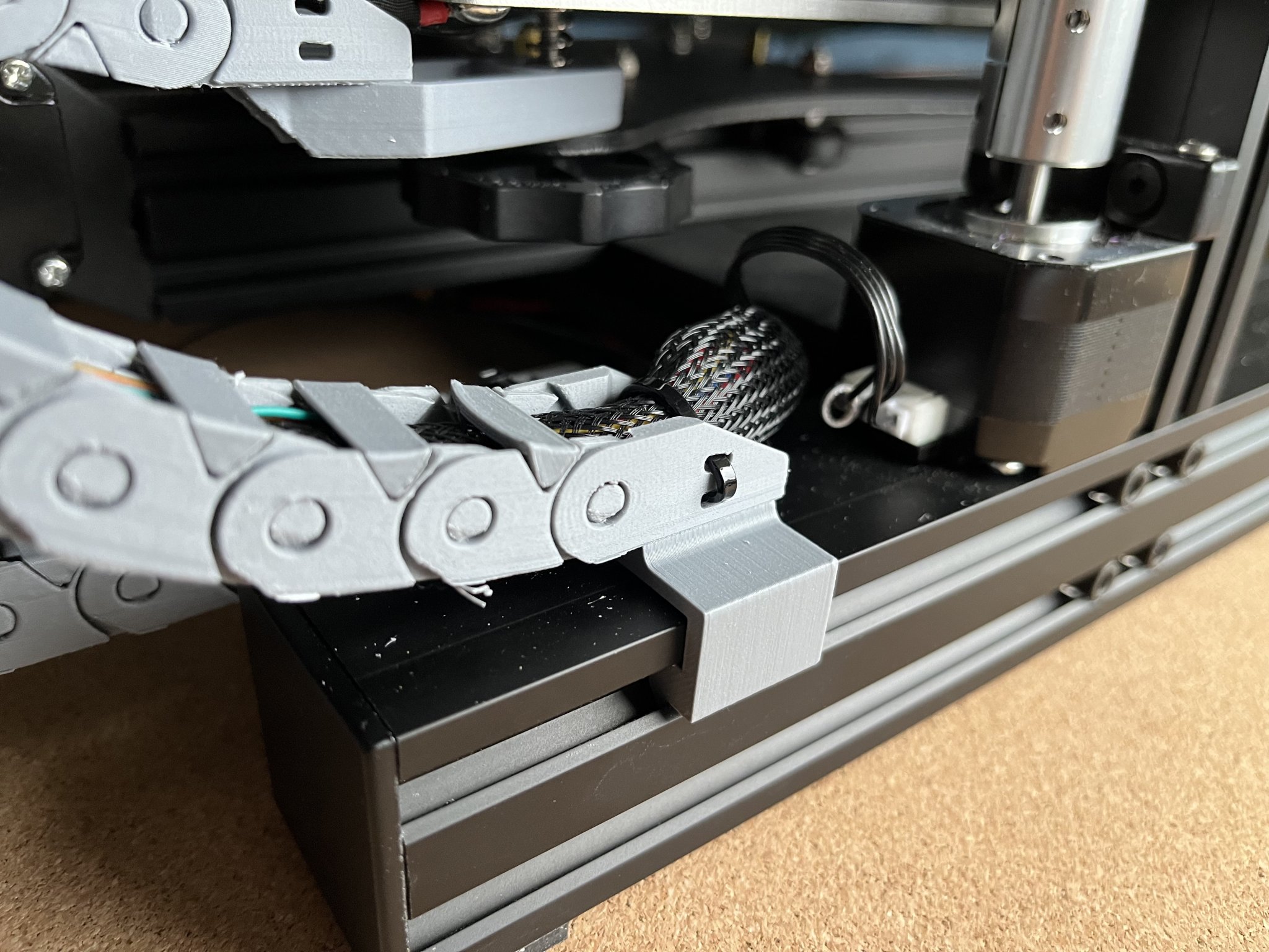 Giá đỡ dây cáp cho máy in 3D Elegoo Neptune 2