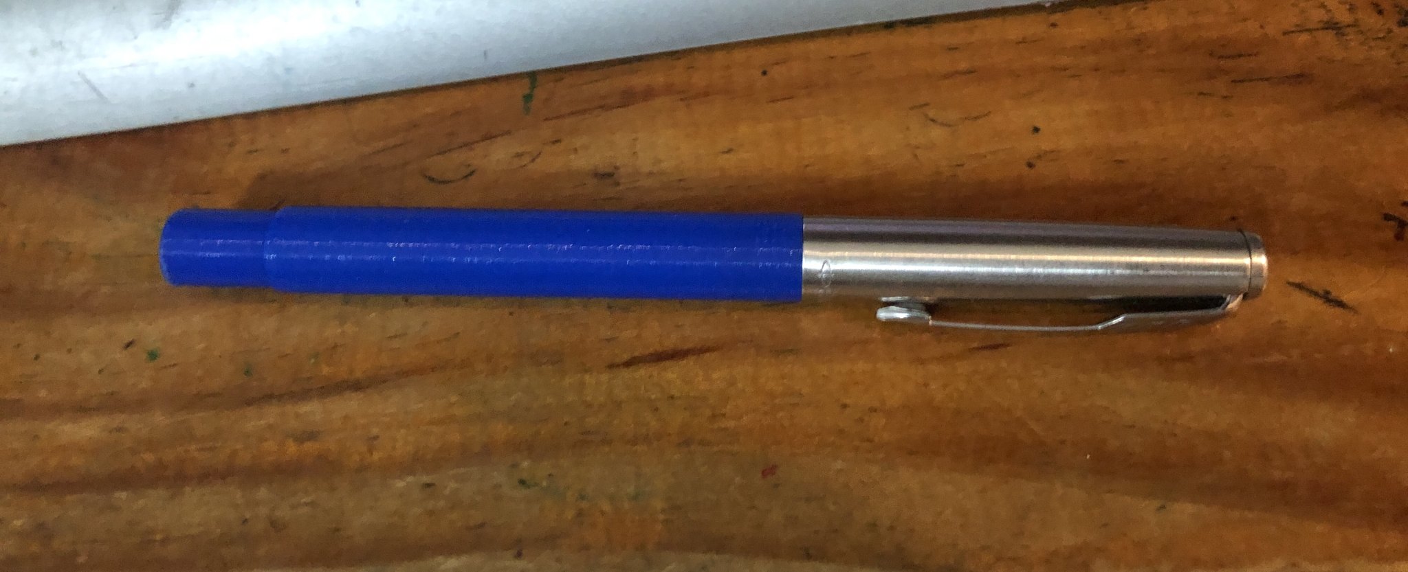 Thân bút Parker Jotter được cải tiến từ bút Parker Vector