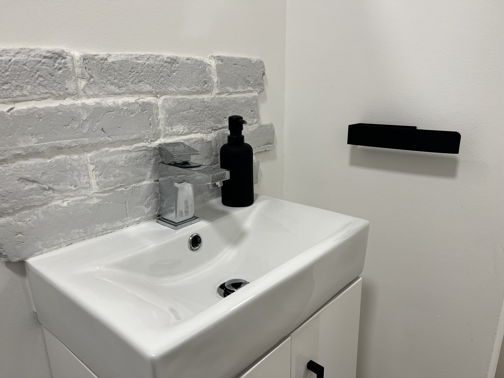 Giá treo khăn đơn giản cho khăn nhỏ