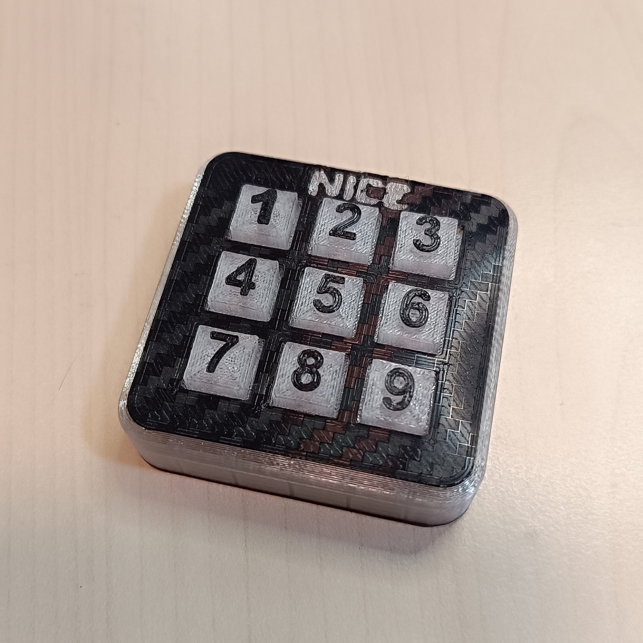 Vỏ thay thế cho bộ phát Niceway WM006G