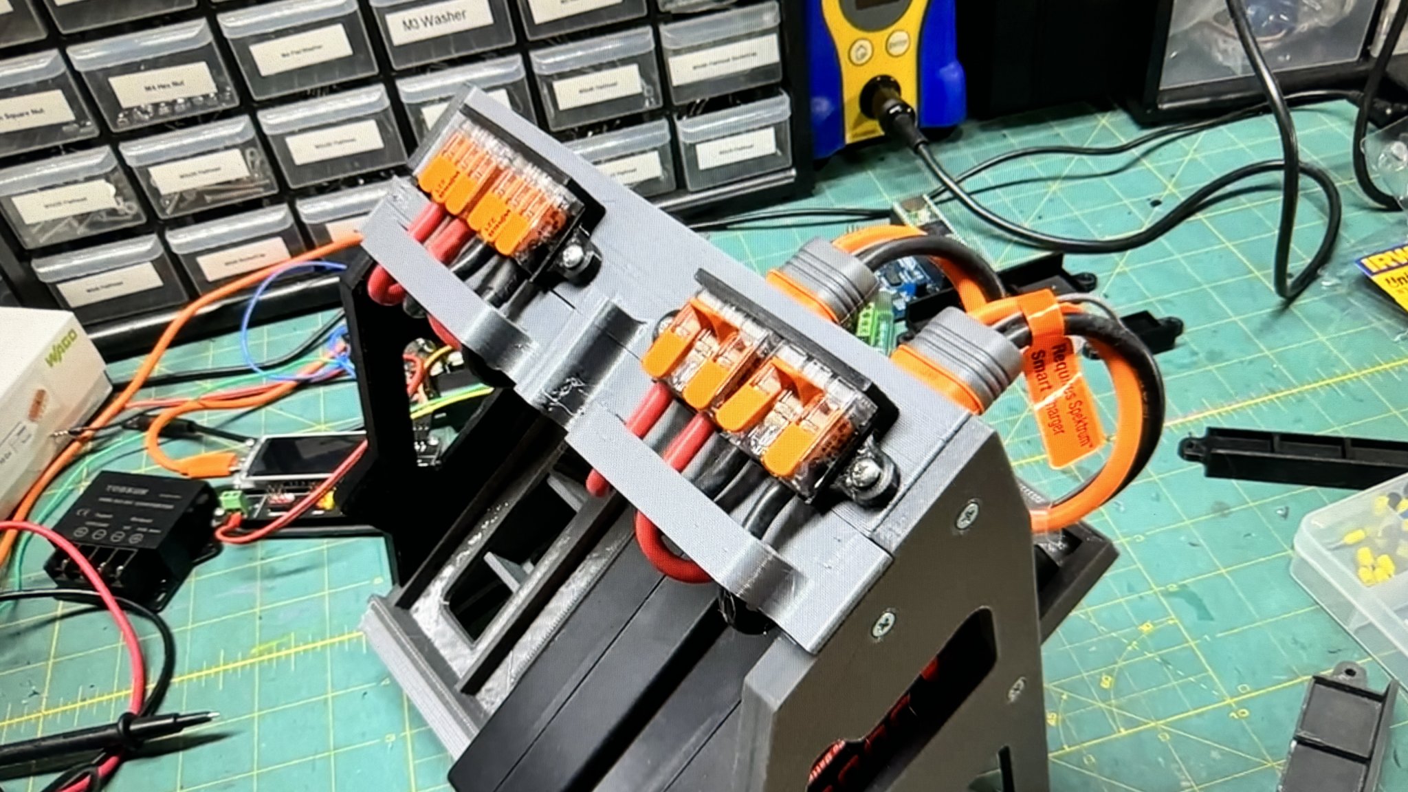 Bộ giá đỡ cho kết nối WAGO 221-61X 10AWG