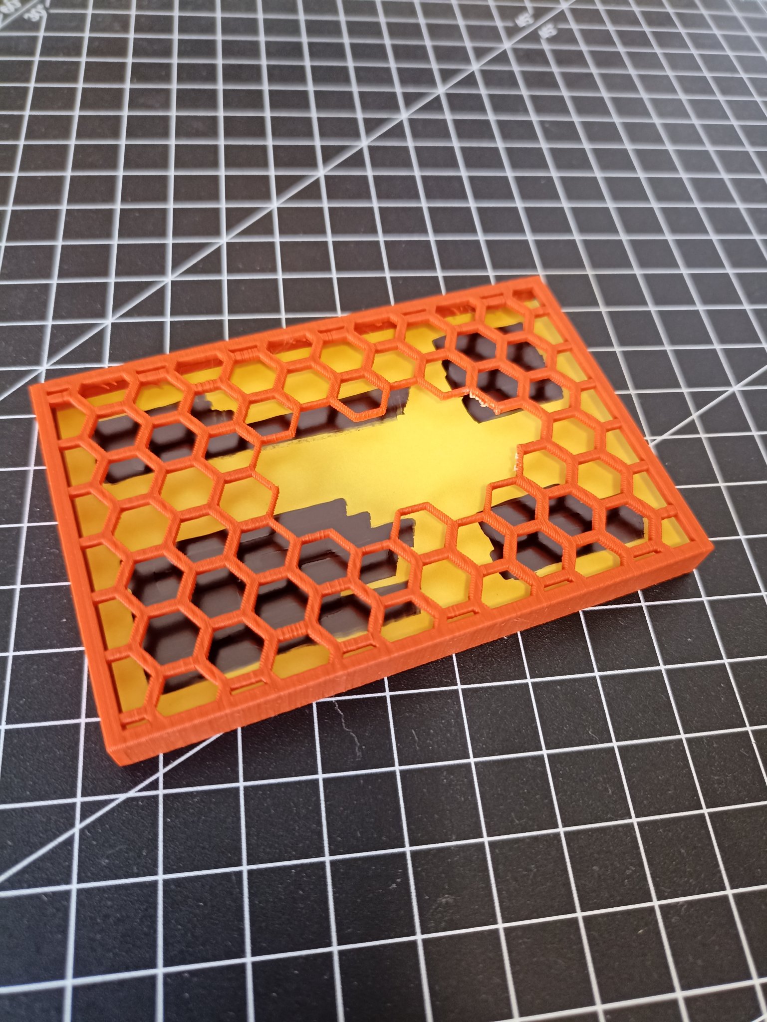 Giá đỡ danh thiếp hình lục giác đơn giản