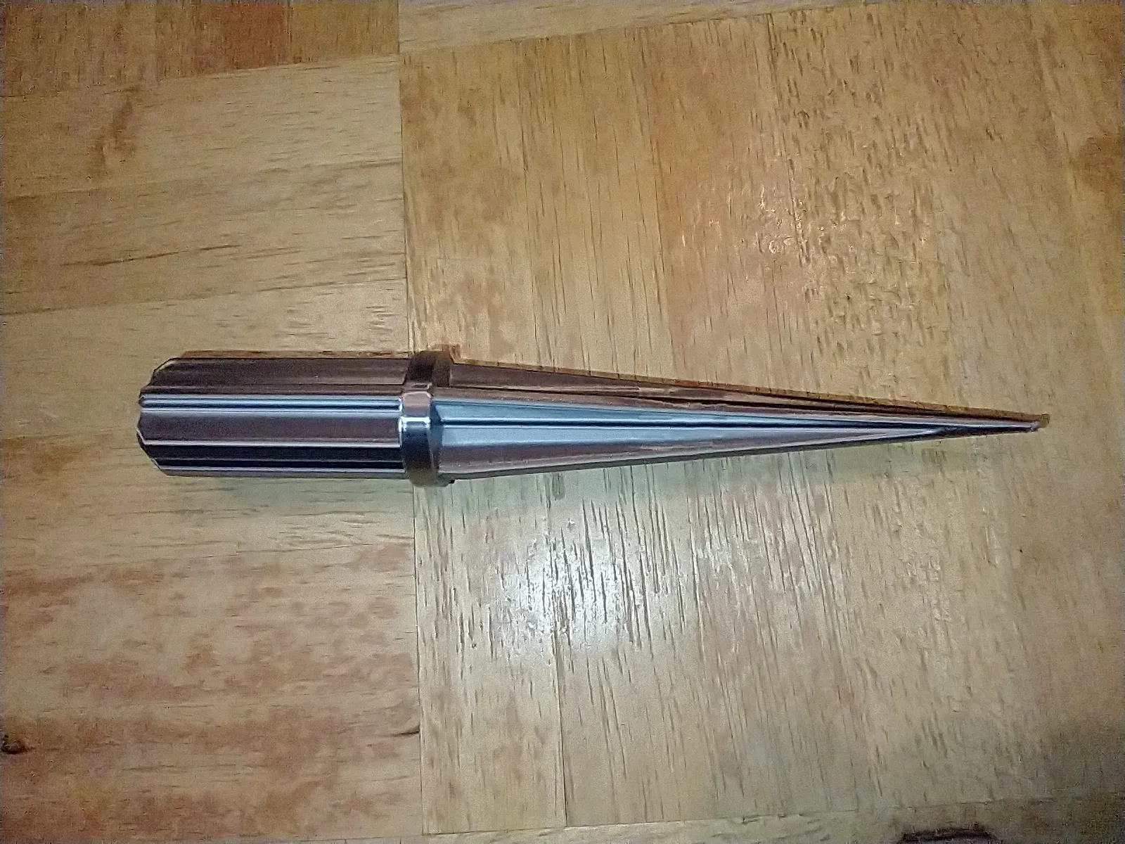 Cọc thay thế cho đèn năng lượng mặt trời