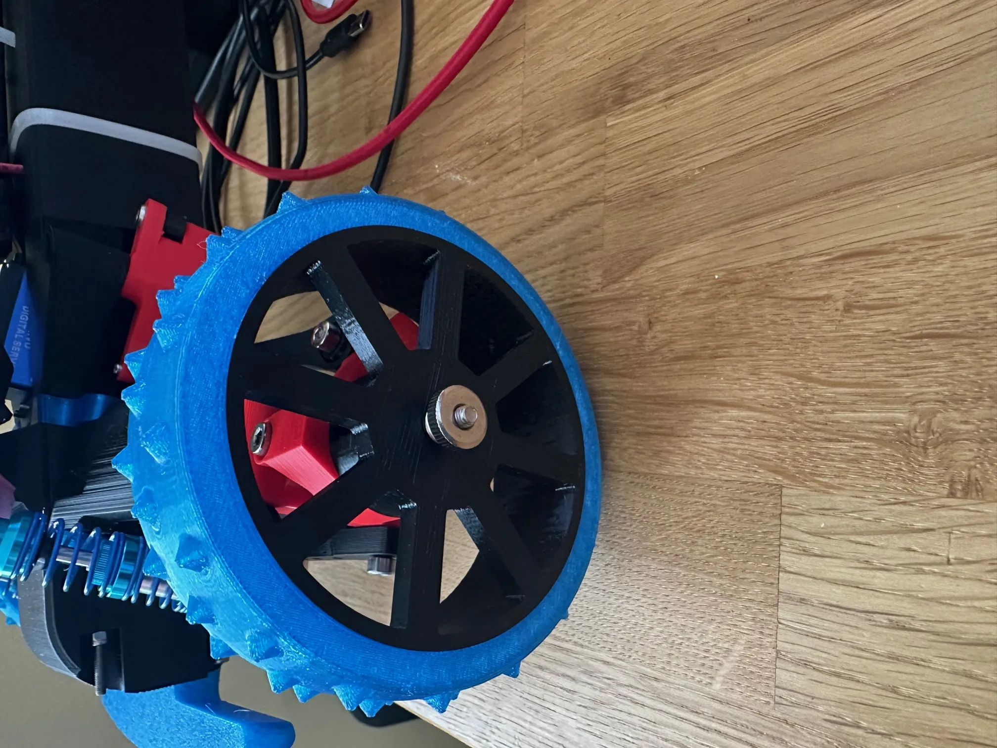 Bộ bánh xe và lốp cho xe điều khiển Tarmo5