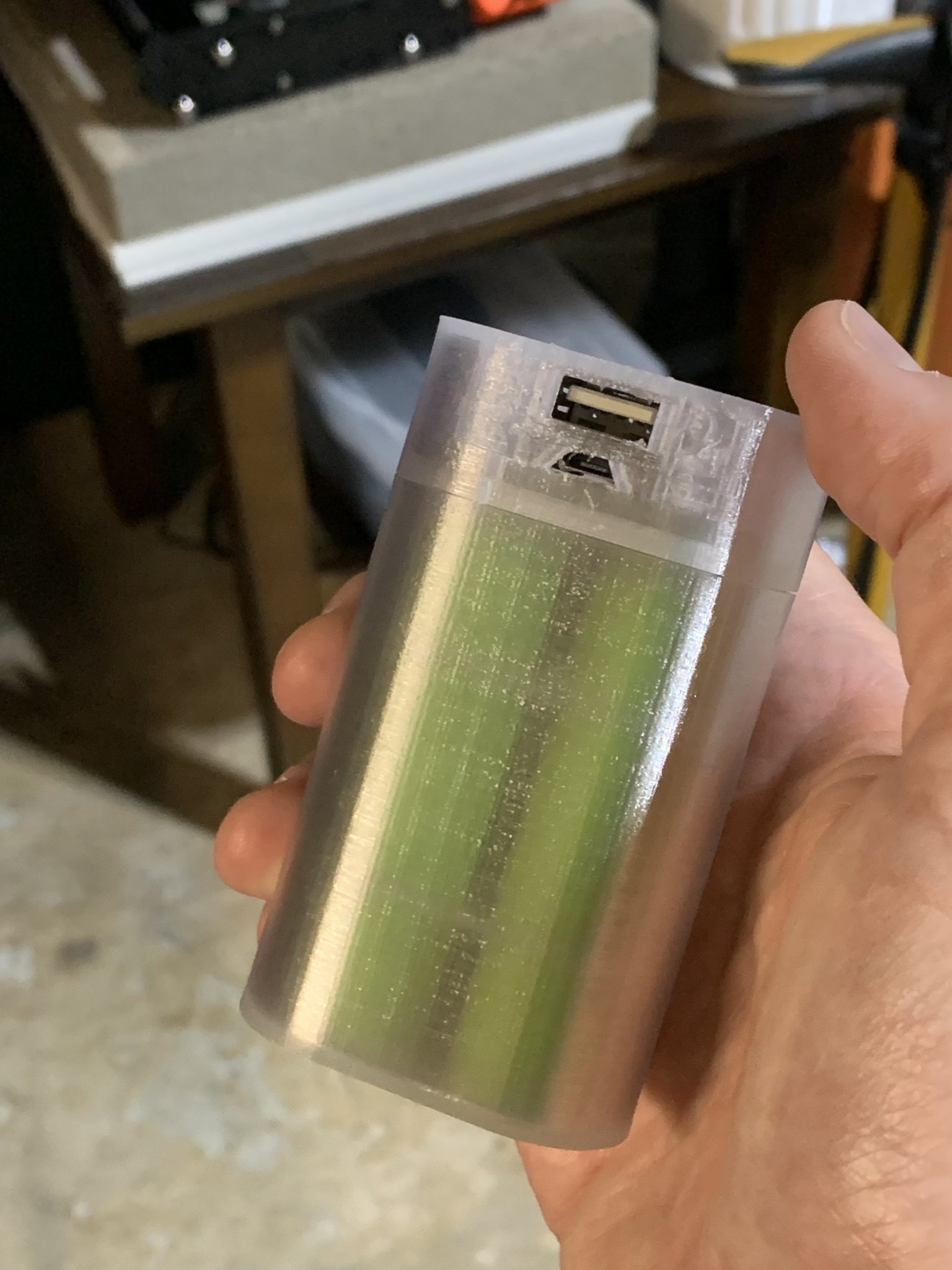 Sạc dự phòng 3 cell 18650