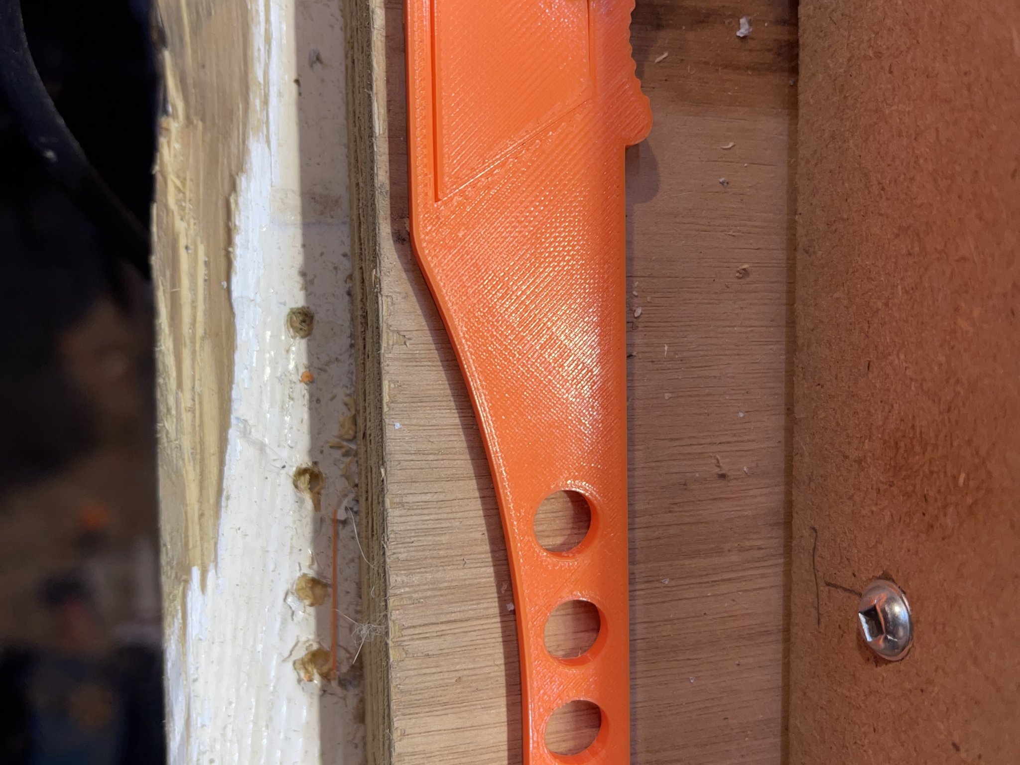 Dao mới, kích thước nhỏ hơn phù hợp với tay nữ giới