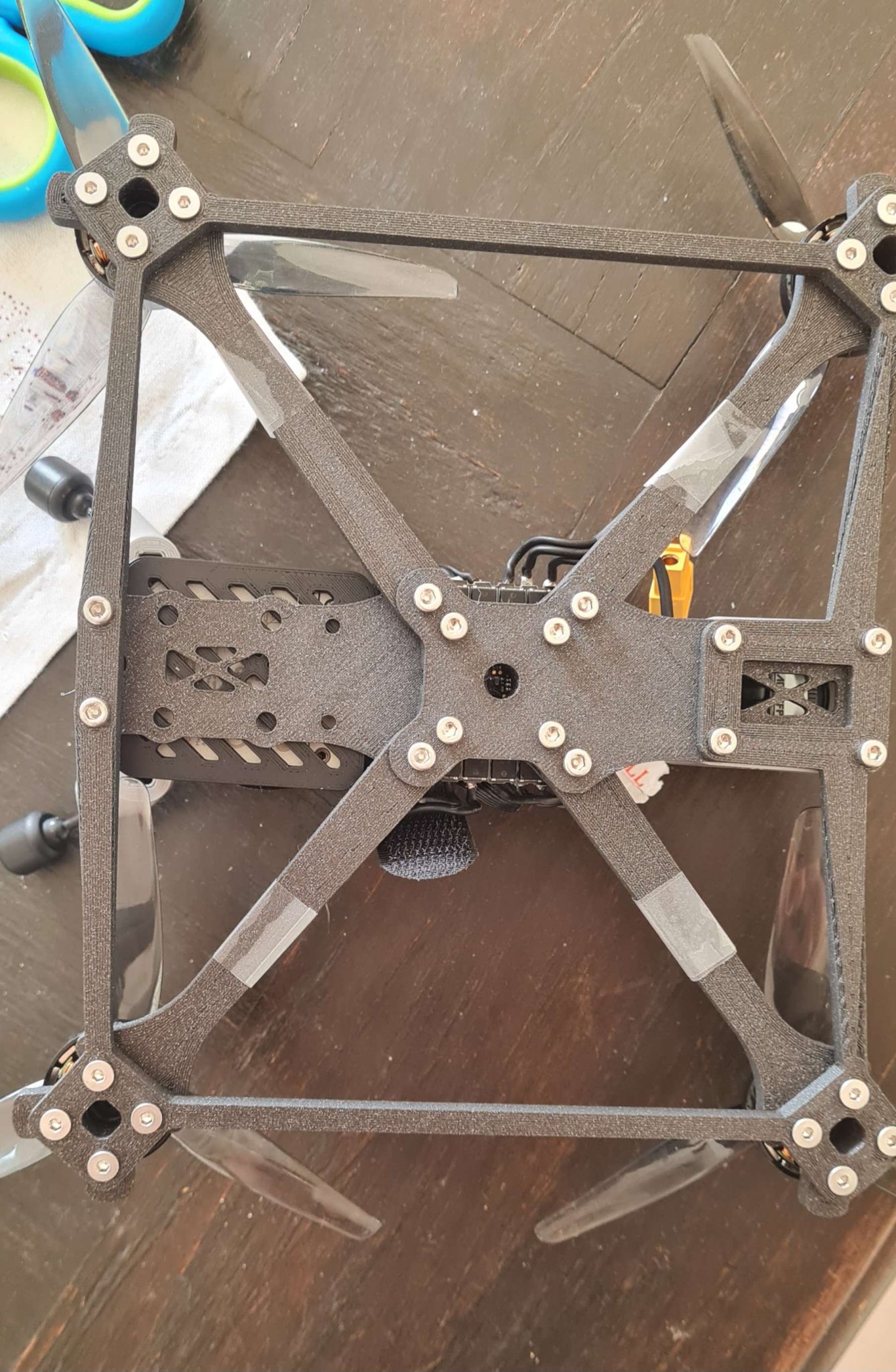 Renforcement khung TBS source one V5 in 3D