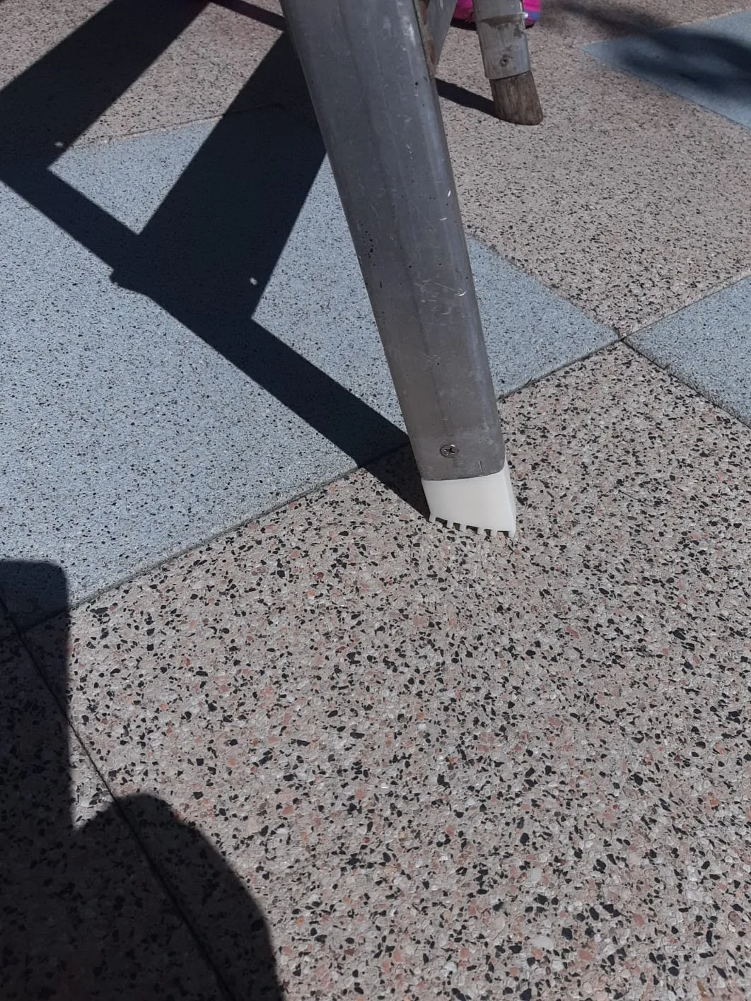 Đế thay thế cho thang nhôm với kích thước 40 mm và 19 mm, 21 mm