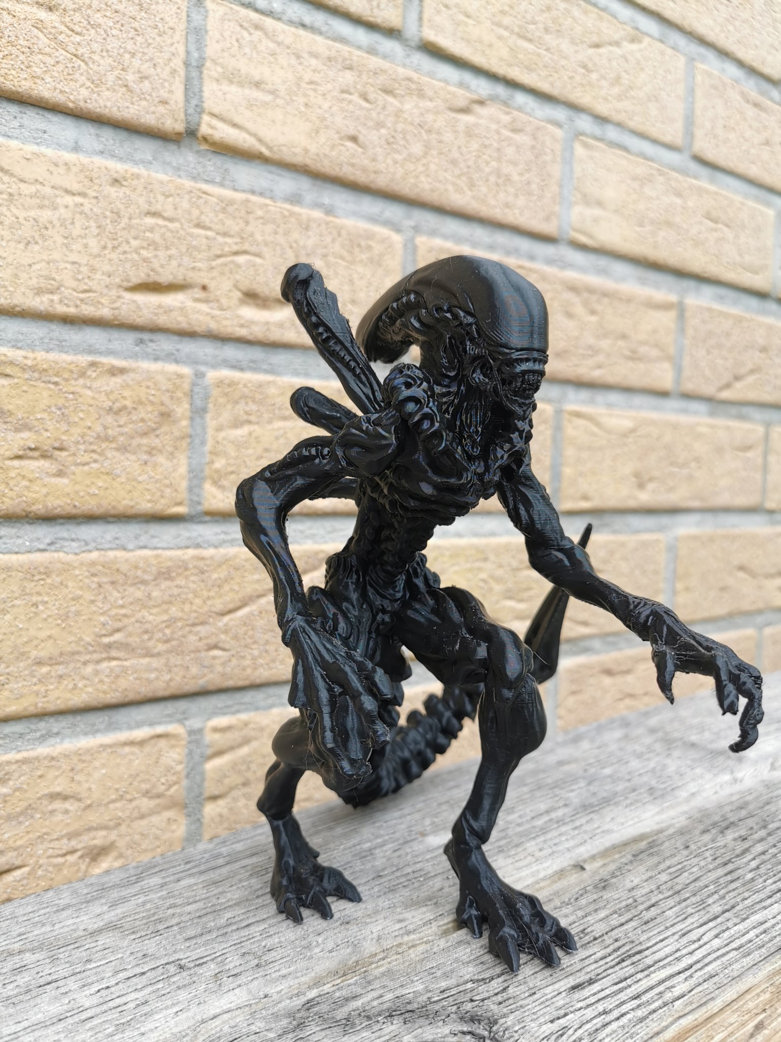 Tượng người ngoài hành tinh xenomorph đứng 10cm