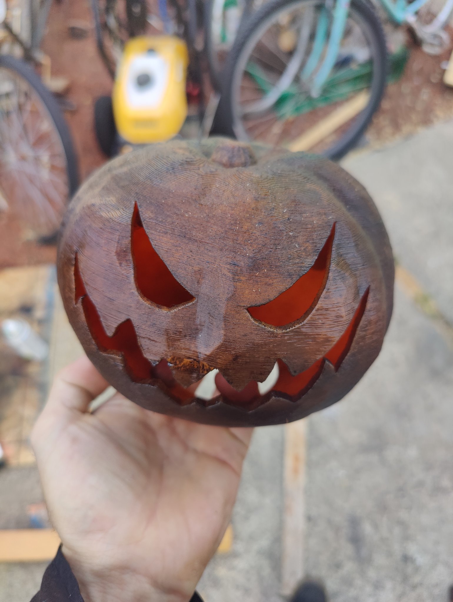 Quả bí ngô Jack-O-Lantern được quét 3D thực tế