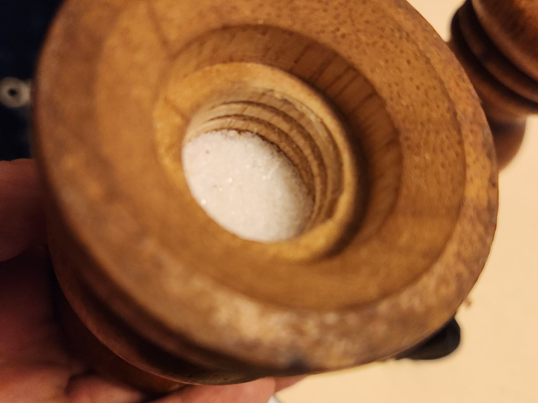 Nắp thay thế cho lỗ đổ muối trong bộ shaker gỗ