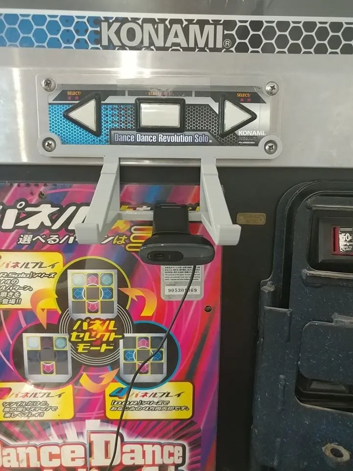 Giá đỡ cho bàn phím Logitech K400 trên tủ DDR Solo