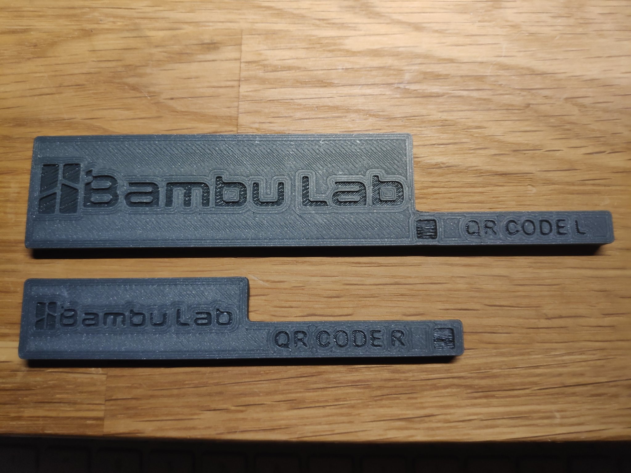 Khuôn Dán QR Máy Bambu X1C