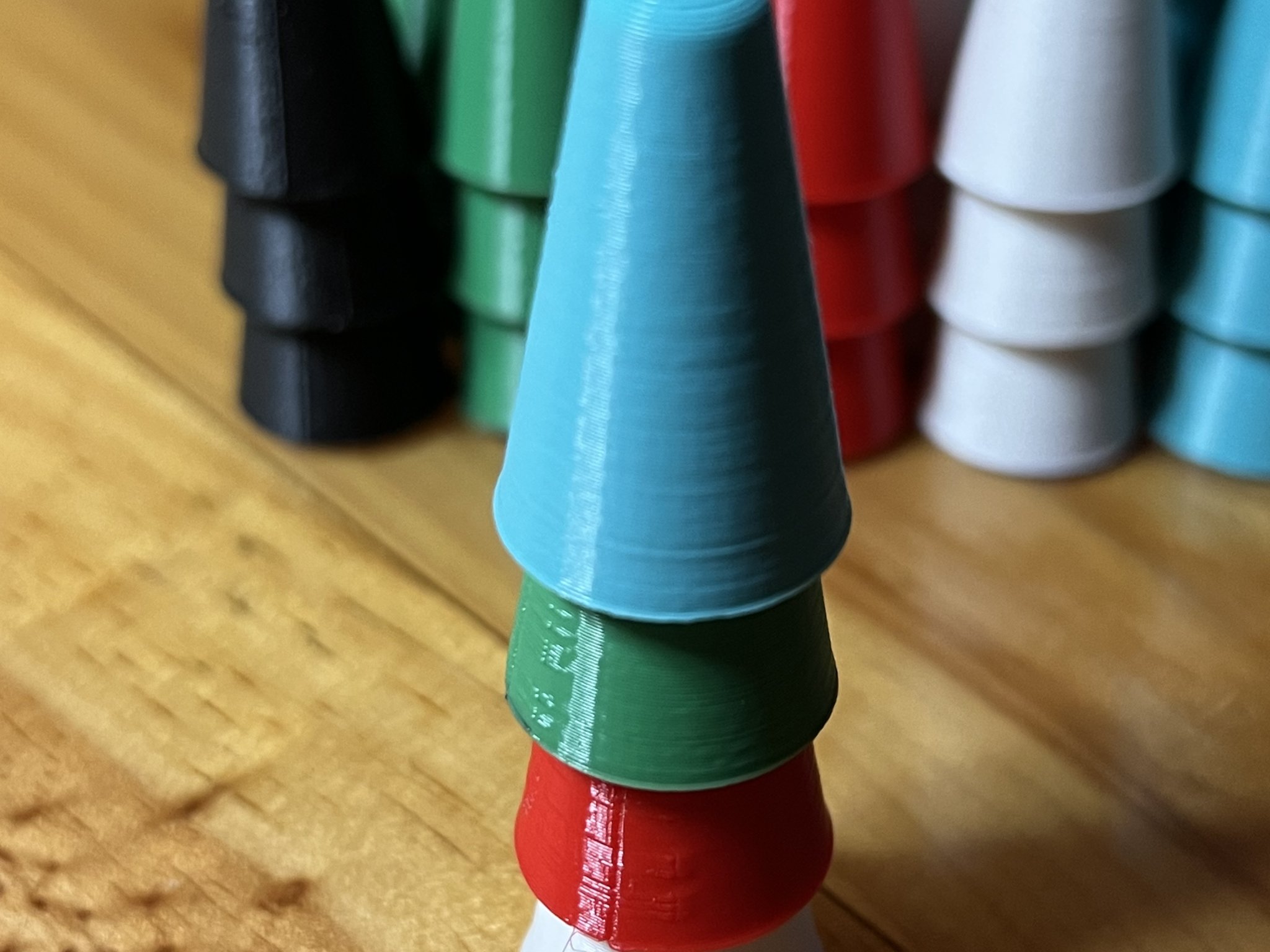 Nón xếp chồng cho trò chơi Can't Stop