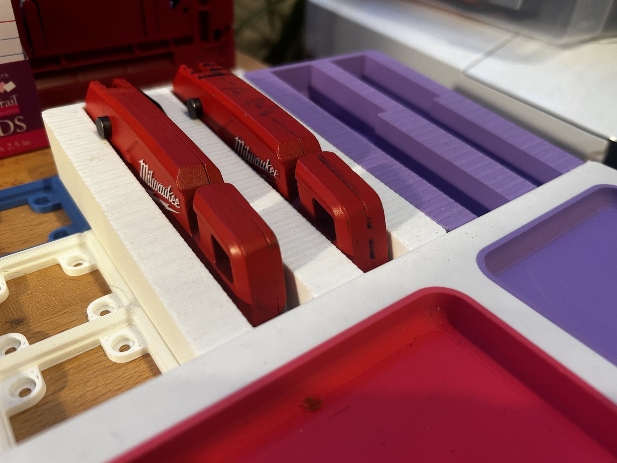 Giá đỡ lưỡi dao Milwaukee Fastback cho 2 dao c utility