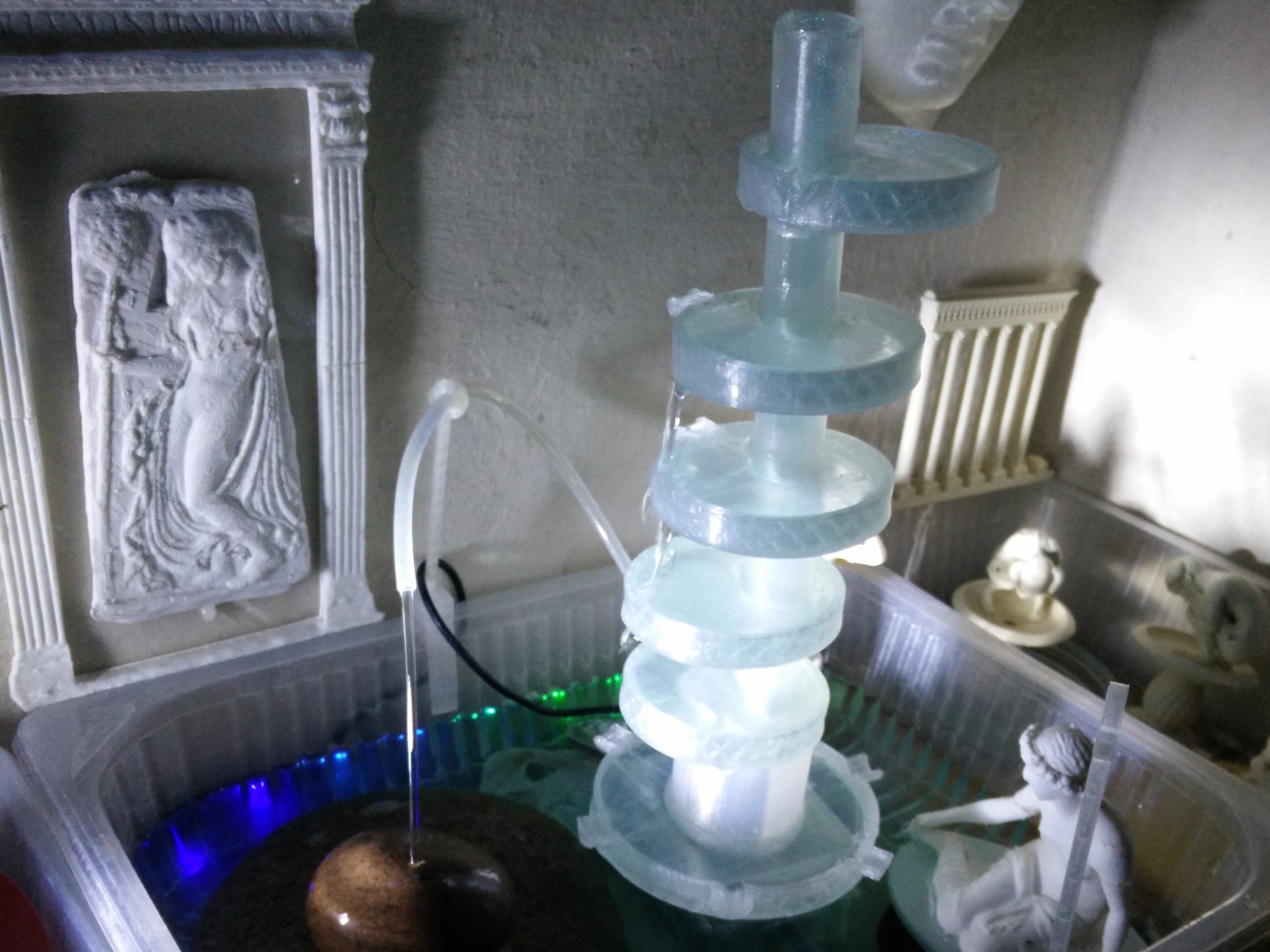 Đài phun nước mô-đun cho ban công và không gian trong nhà