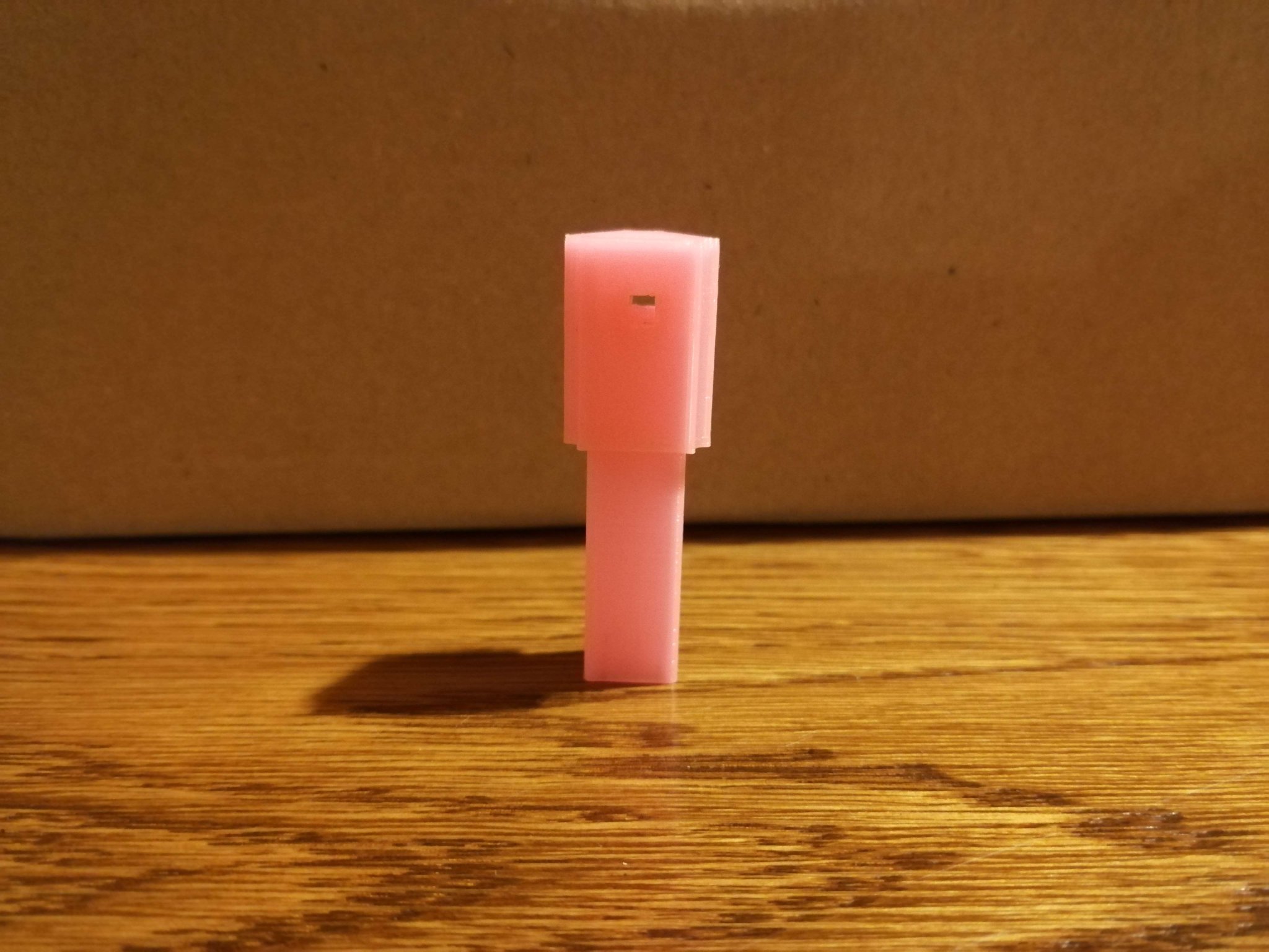 Chìa khóa hộp điện nhẹ chỉ 3.17g với lỗ treo dây