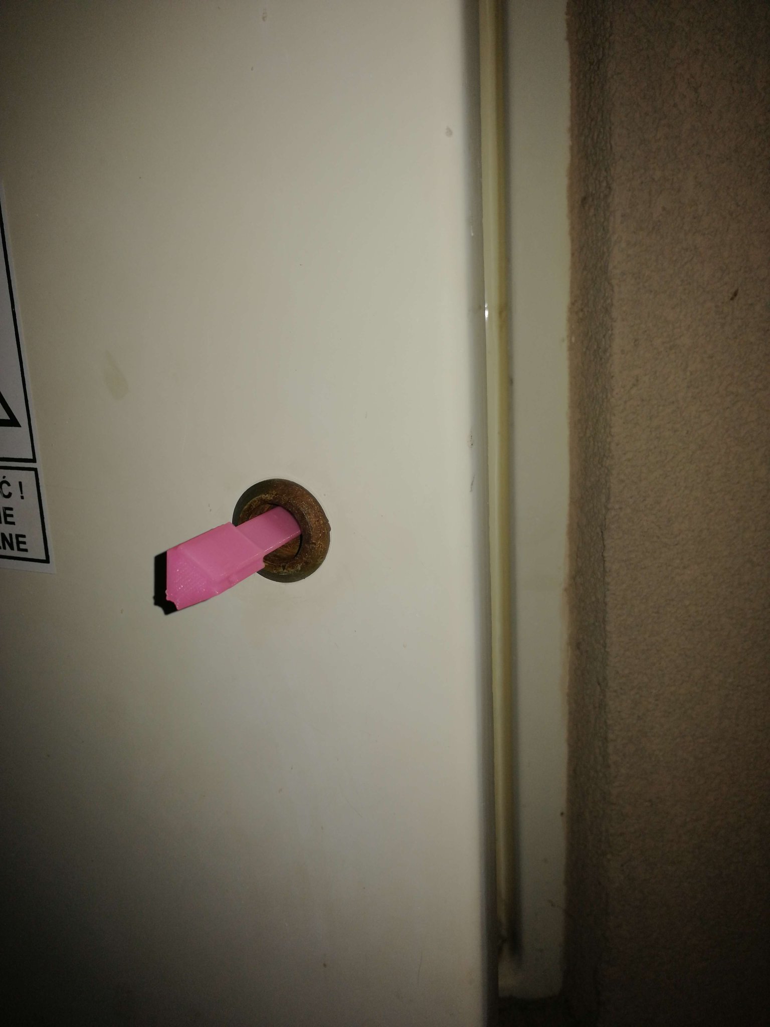 Chìa khóa hộp điện nhẹ chỉ 3.17g với lỗ treo dây