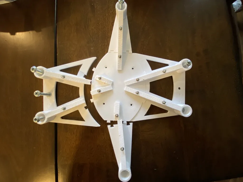 Bộ nâng cấp giá đỡ chân giữa cho R2-D2 của Mr. Baddeley