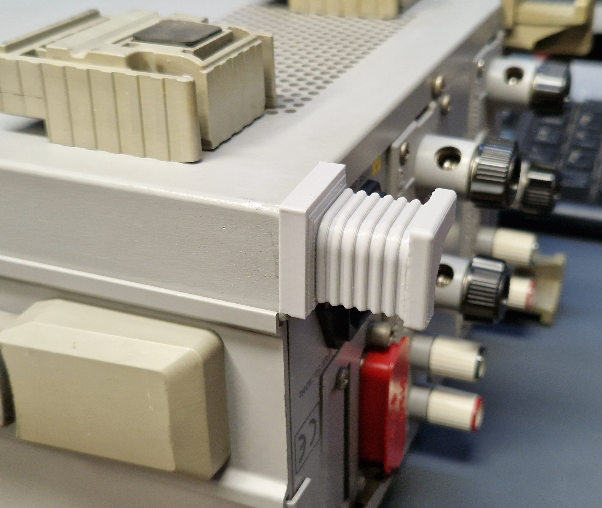 Chân thay thế cho đồng hồ đo điện Yokogawa WT130