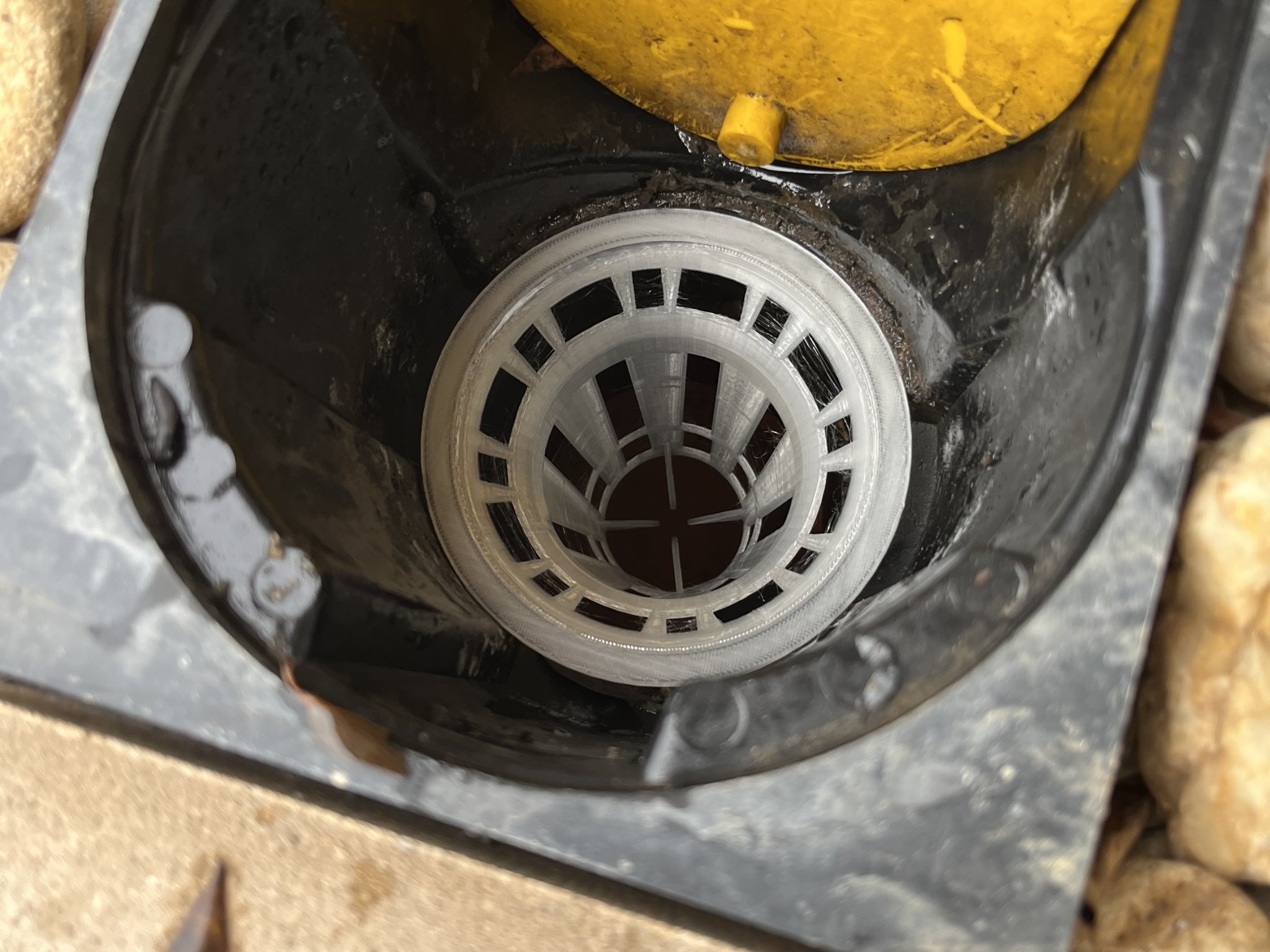 Sítko gajgru cho việc thu gom splavenin mái nhà