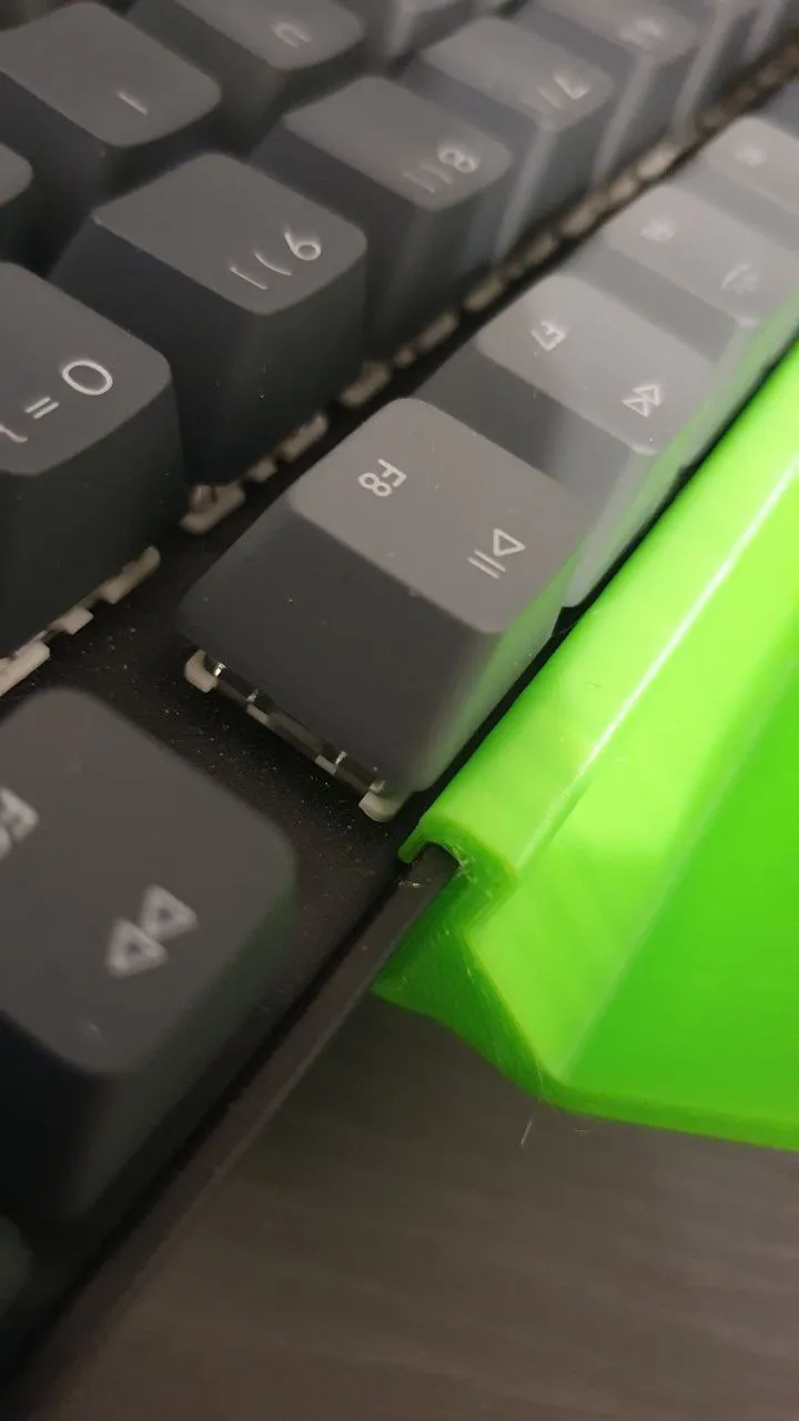 Giá đỡ smartphone cho bàn phím Keychron K8