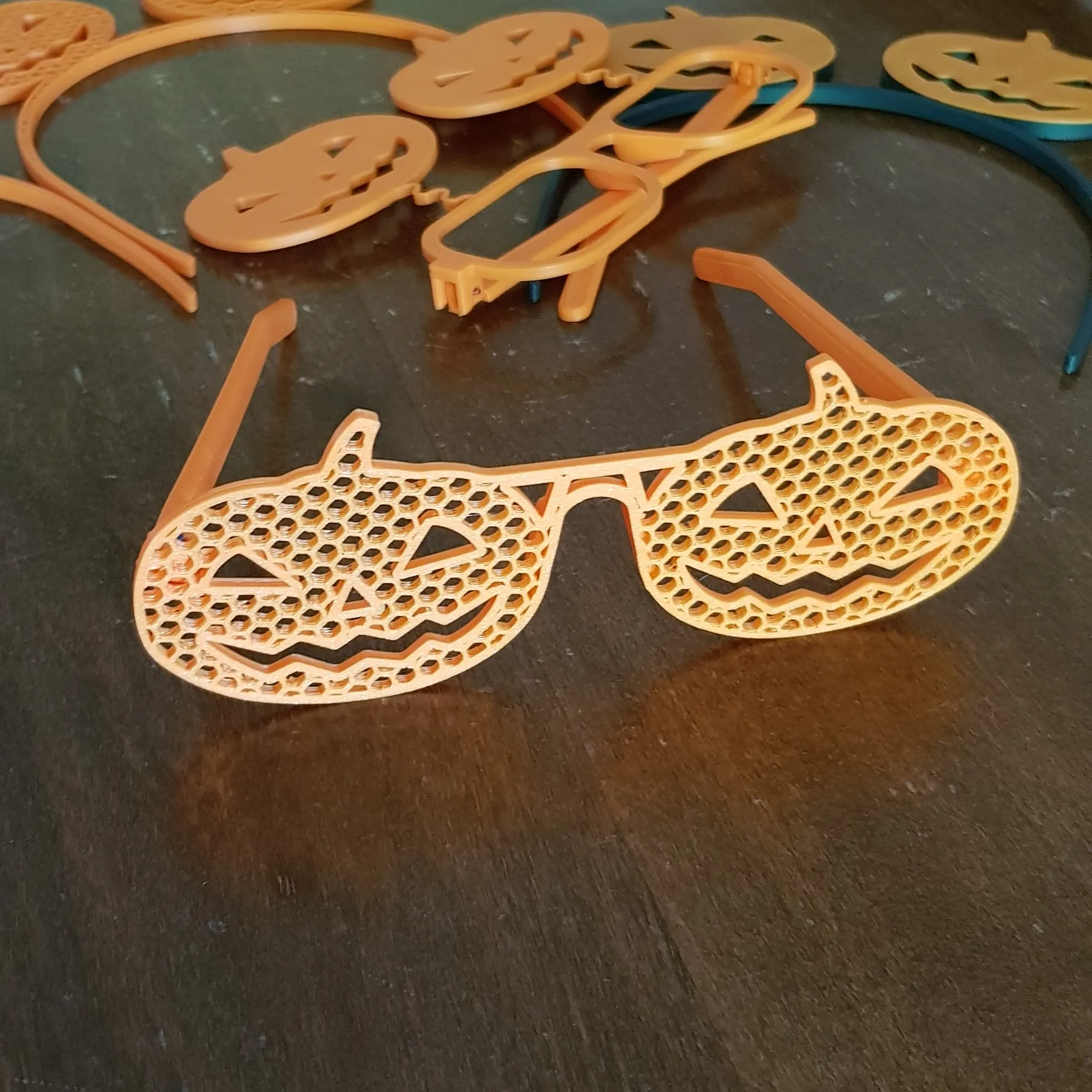 Kính hình bí ngô cho lễ hội Halloween