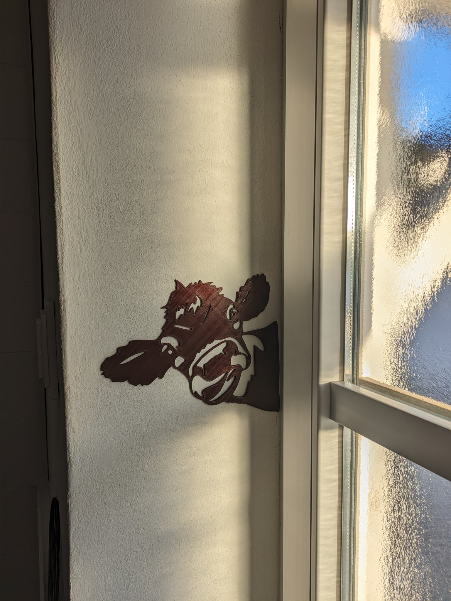 Trang trí tường với hình ảnh con bò nghệ thuật