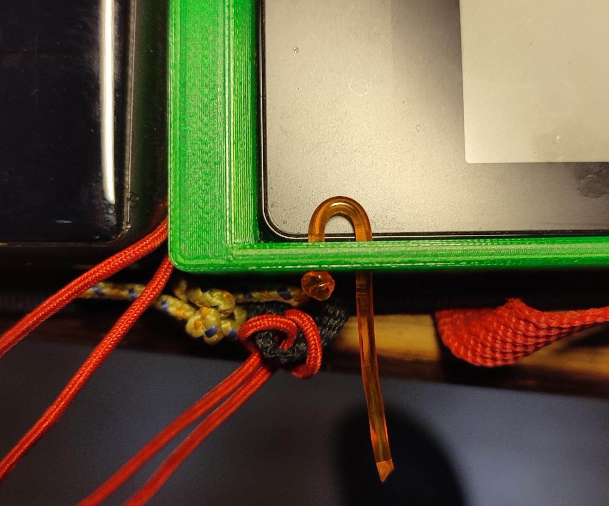 Vỏ bảo vệ buồng lái cho Boox Poke3 khi chơi dù lượn