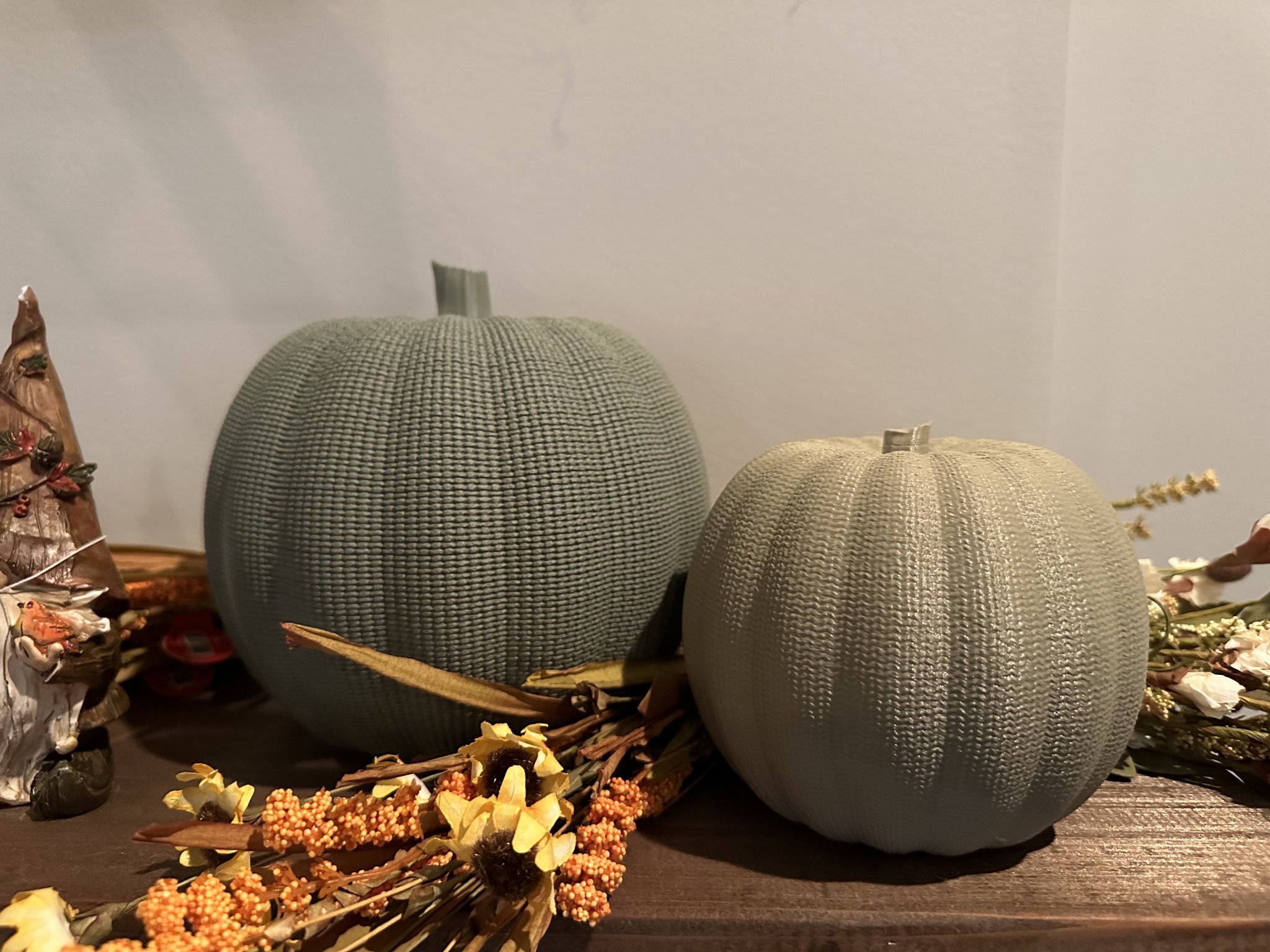 Bí ngô trang trí đan len cho mùa thu