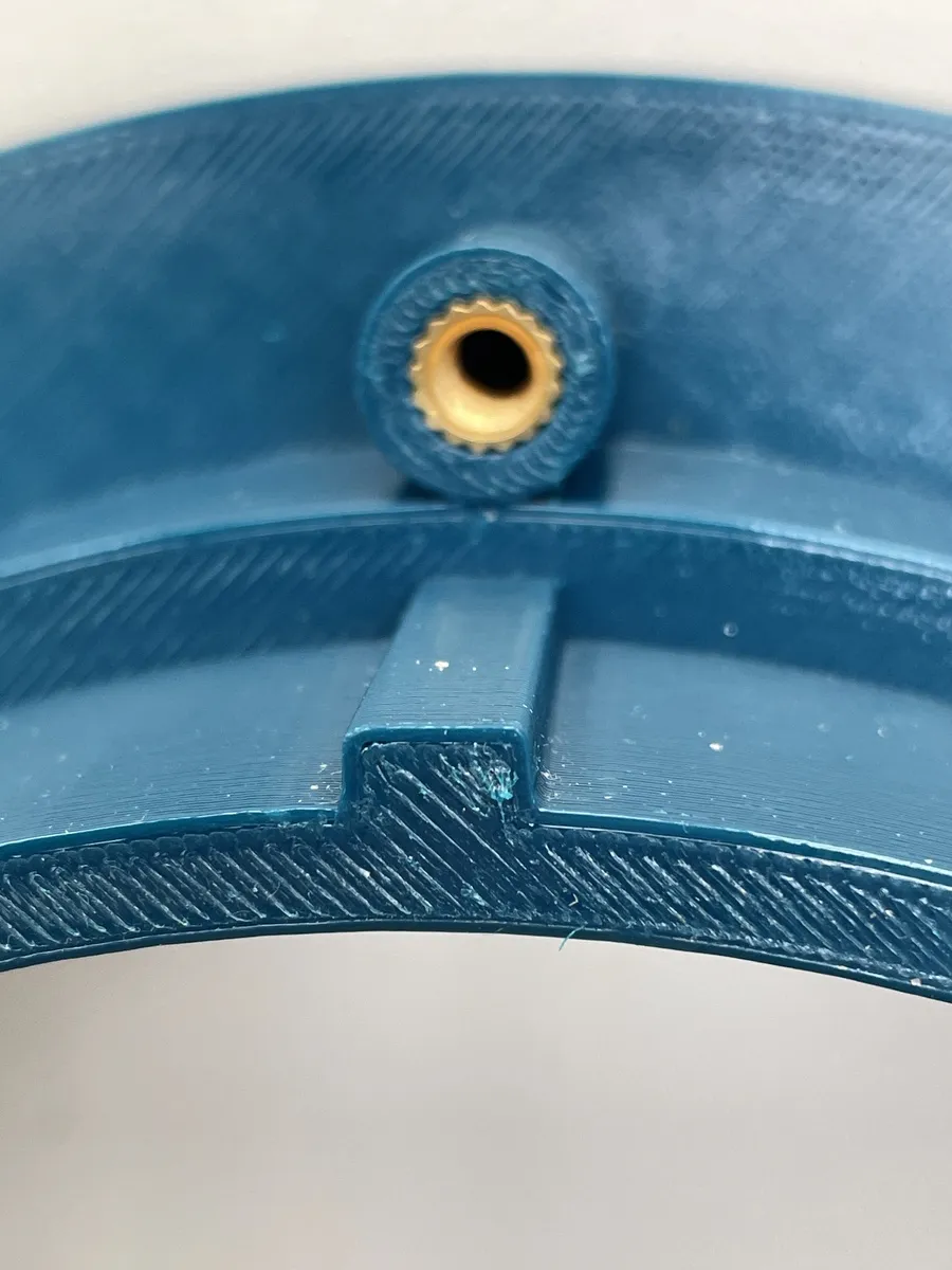 Cửa sổ kiểu porthole nhỏ cho cửa và tường