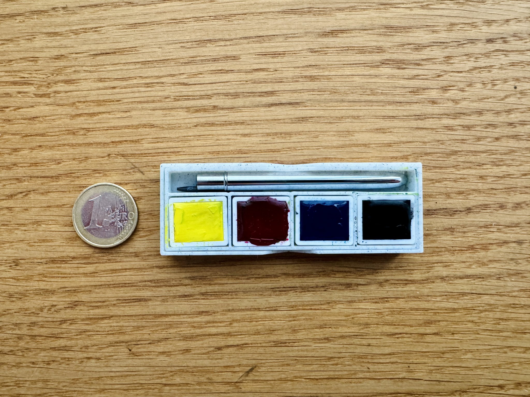 Bảng màu nước nano siêu nhỏ gọn cho nghệ sĩ di động