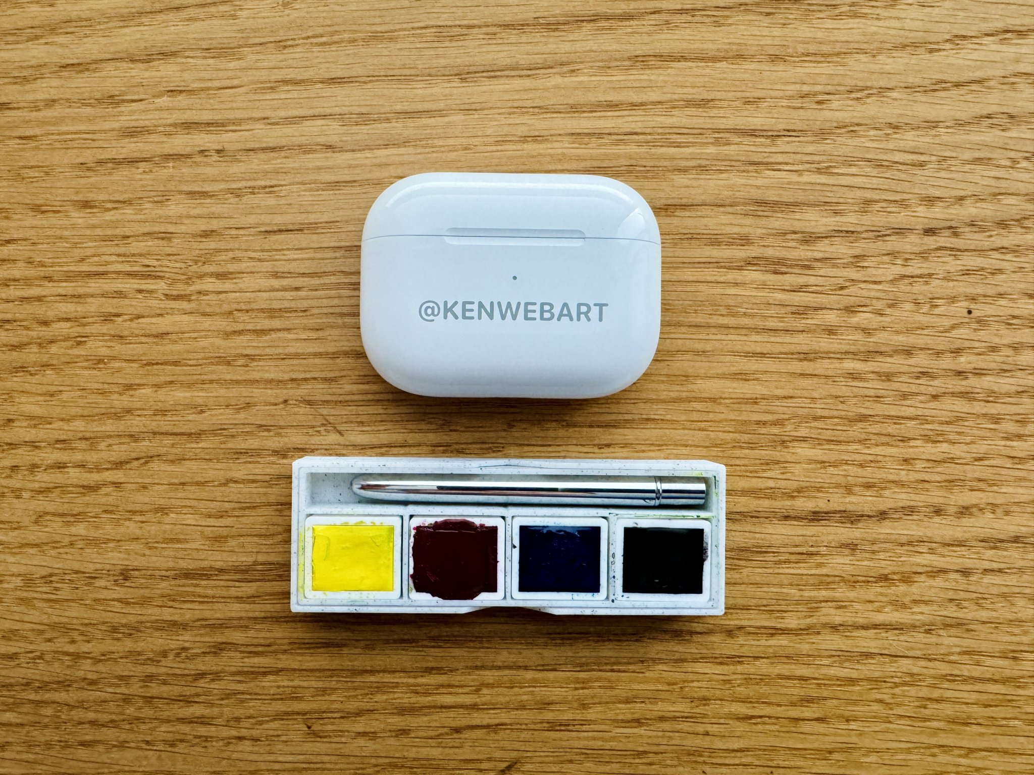 Bảng màu nước nano siêu nhỏ gọn cho nghệ sĩ di động