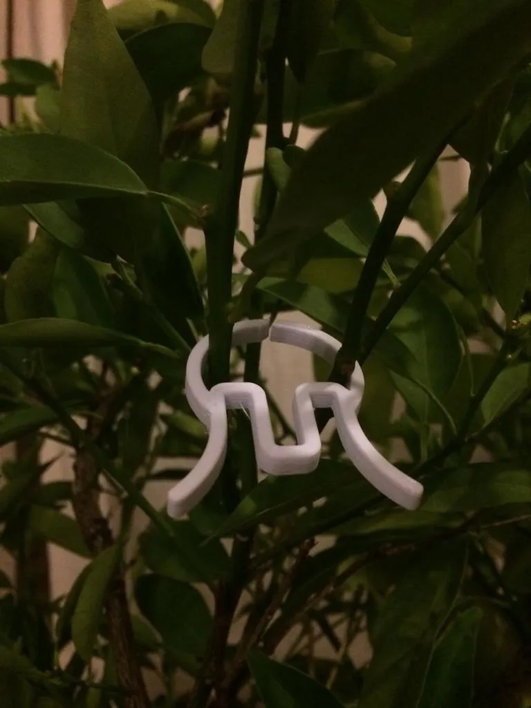 Cái kẹp cây đơn giản cho vườn của bạn