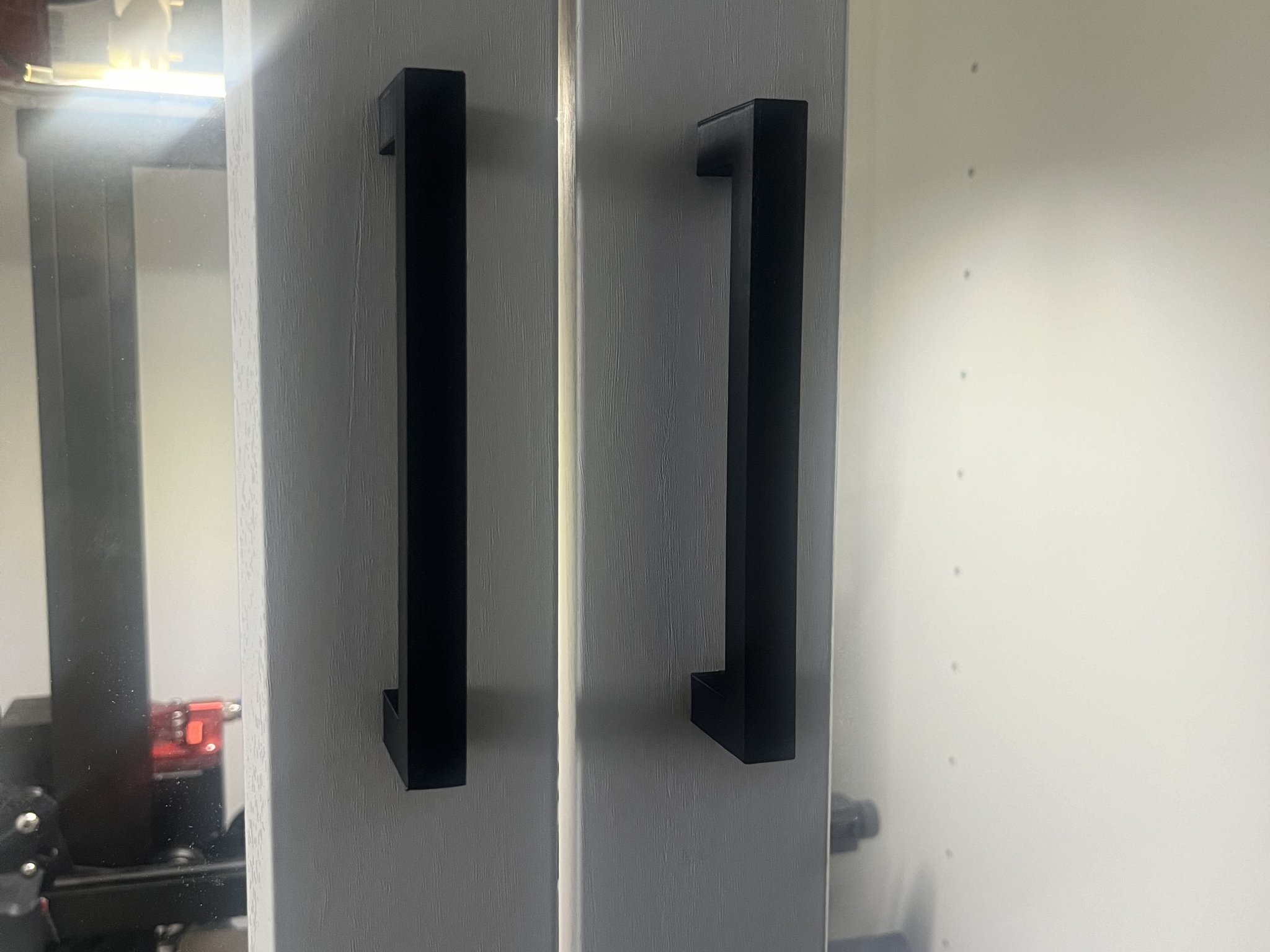 Cán cửa với khoảng cách lỗ 128mm cho cửa và ngăn kéo