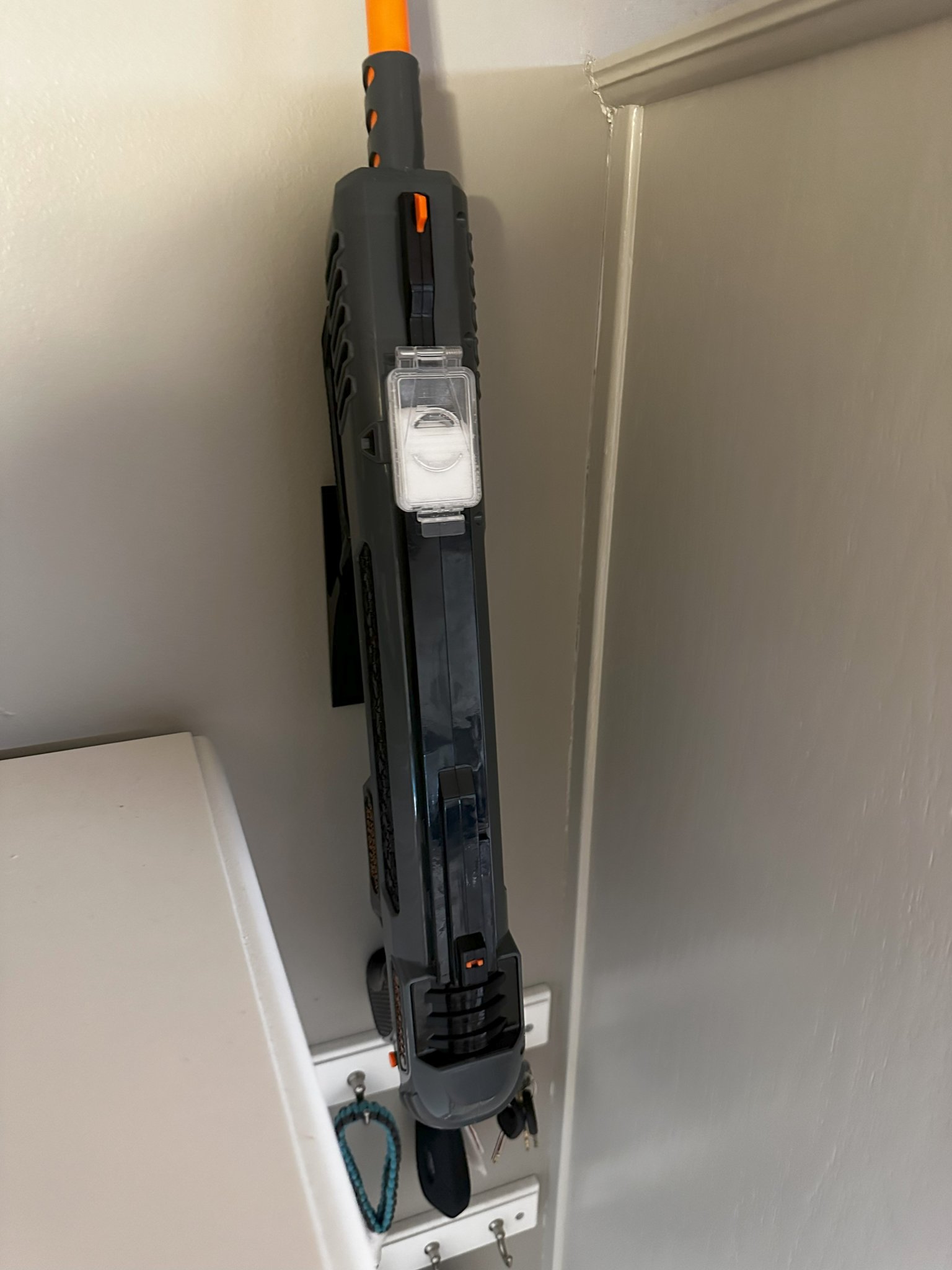 Giá đỡ súng Bug-A-Salt 3.0 treo tường