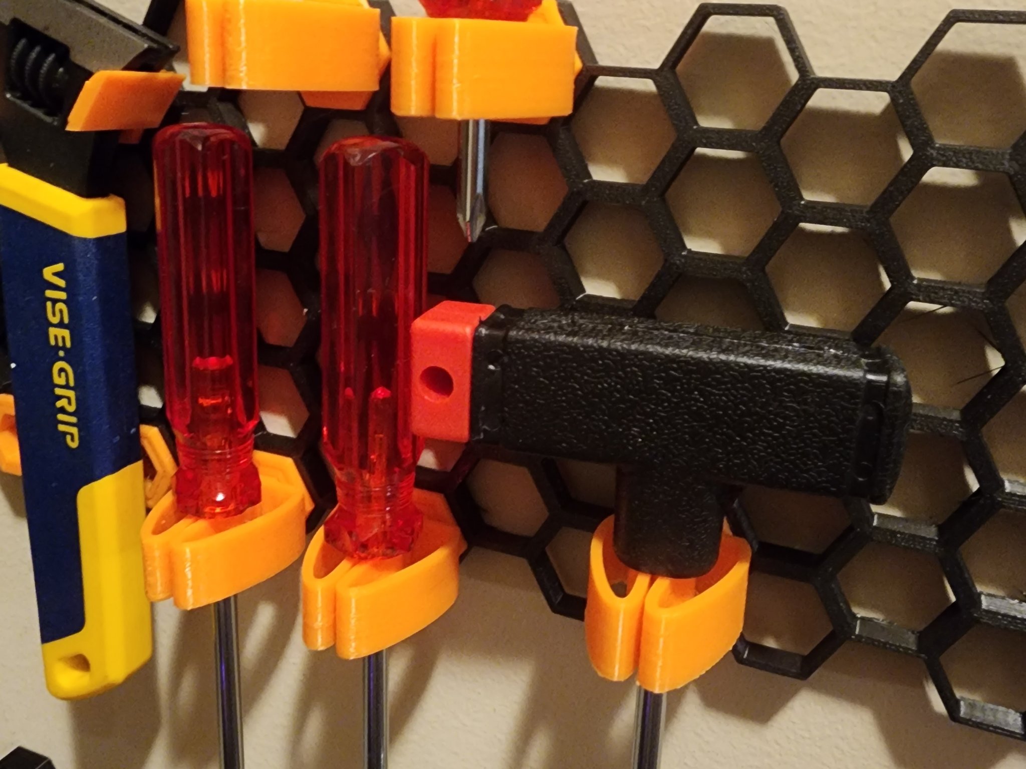 Giá đỡ tua vít cho tường lưu trữ tổ ong HSW