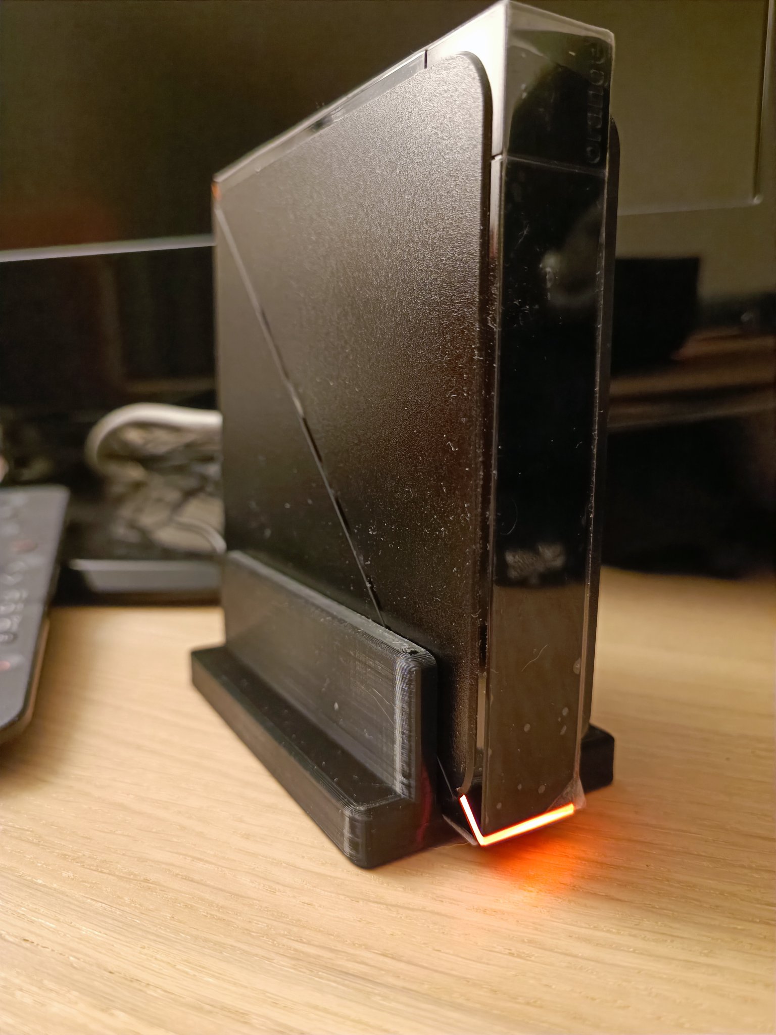 Đế đứng cho đầu thu TV UHD của Orange