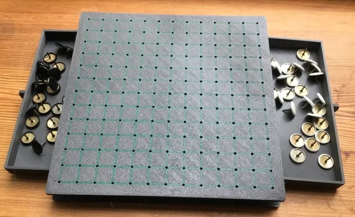 Bộ trò chơi cờ Go 9x9 và 13x13 với ngăn đựng ghim