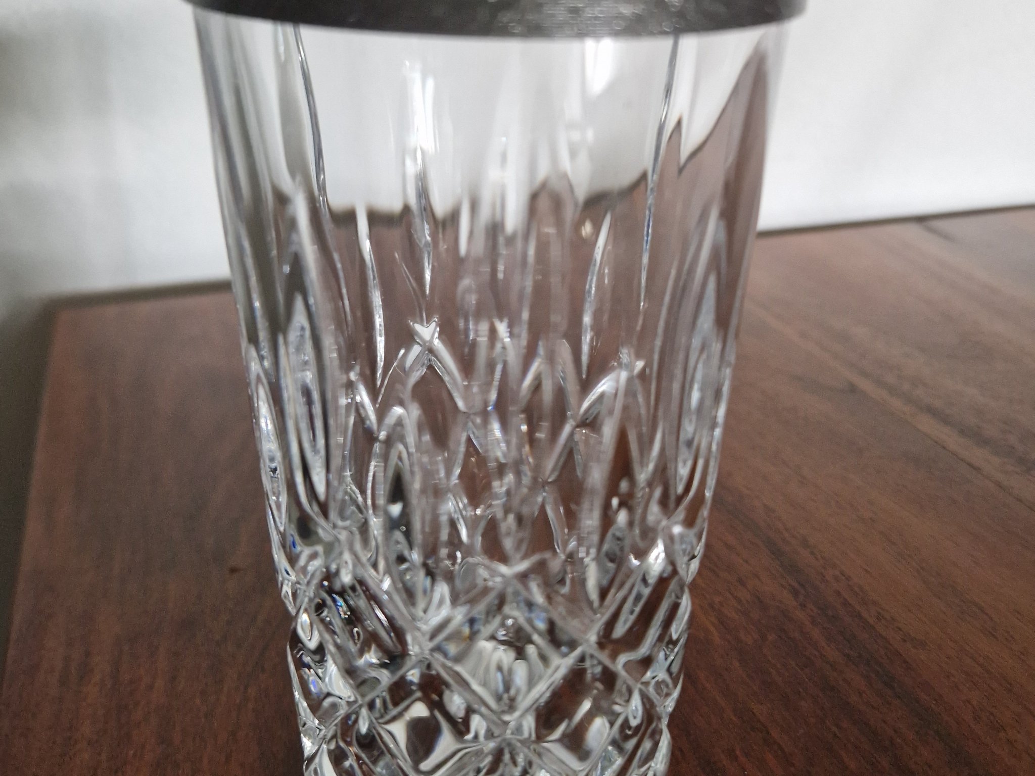 Nắp đậy và đế cho ly uống nước