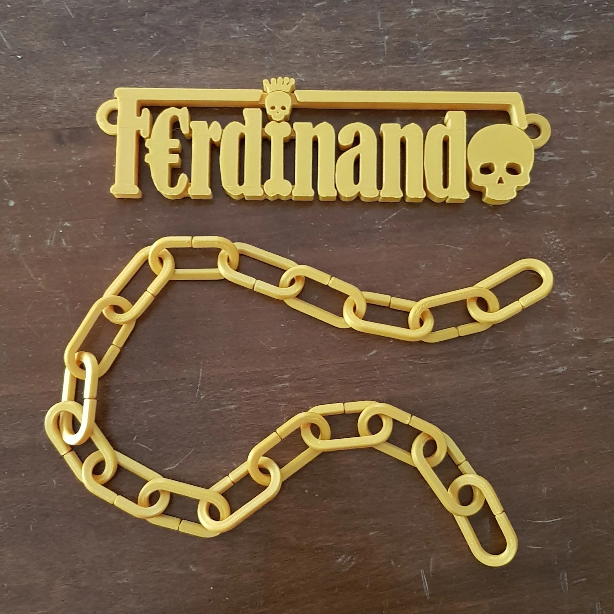 Dây chuyền phong cách rap có tên Ferdinando