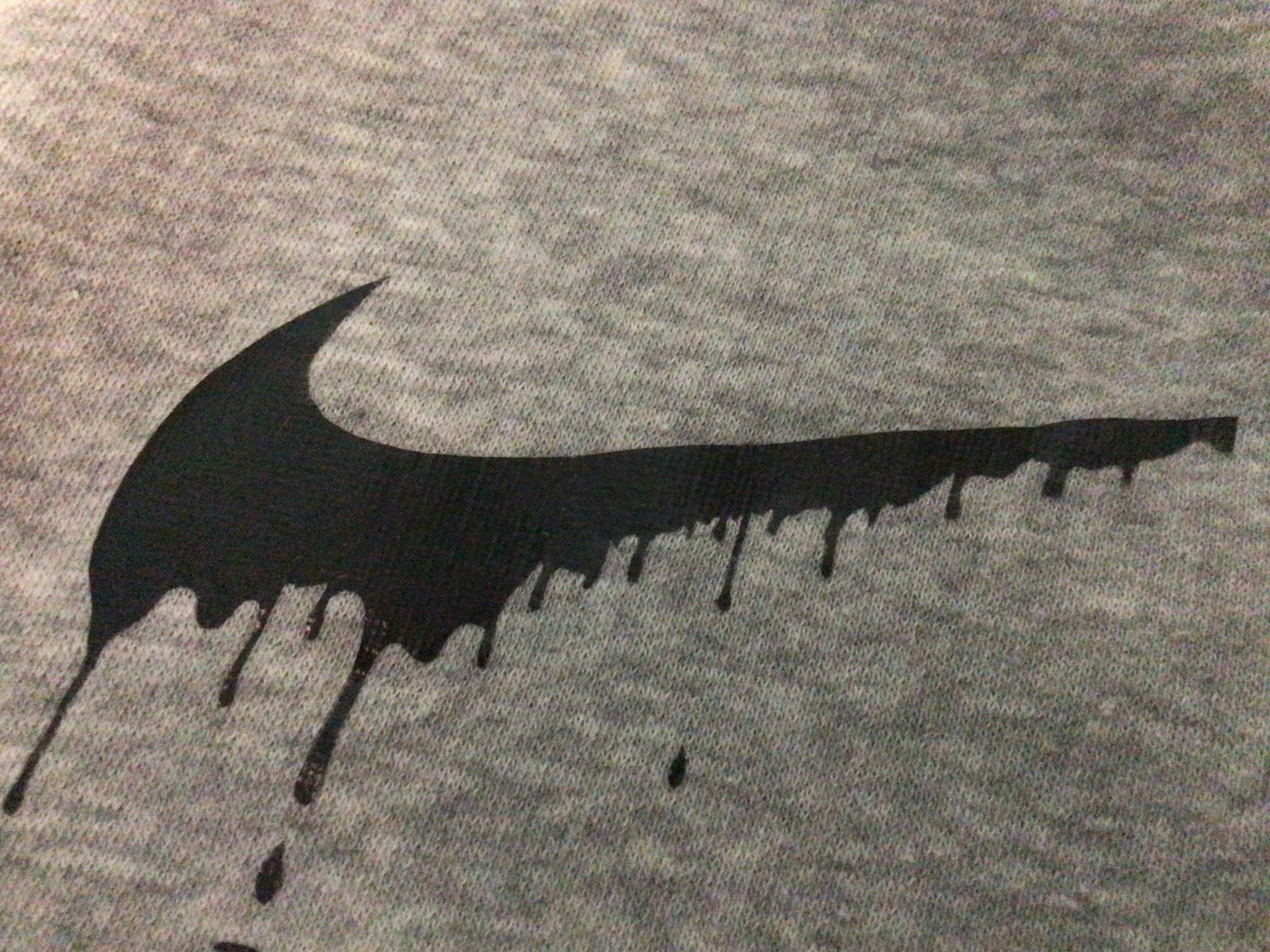 Biểu tượng Nike chảy độc đáo và ấn tượng