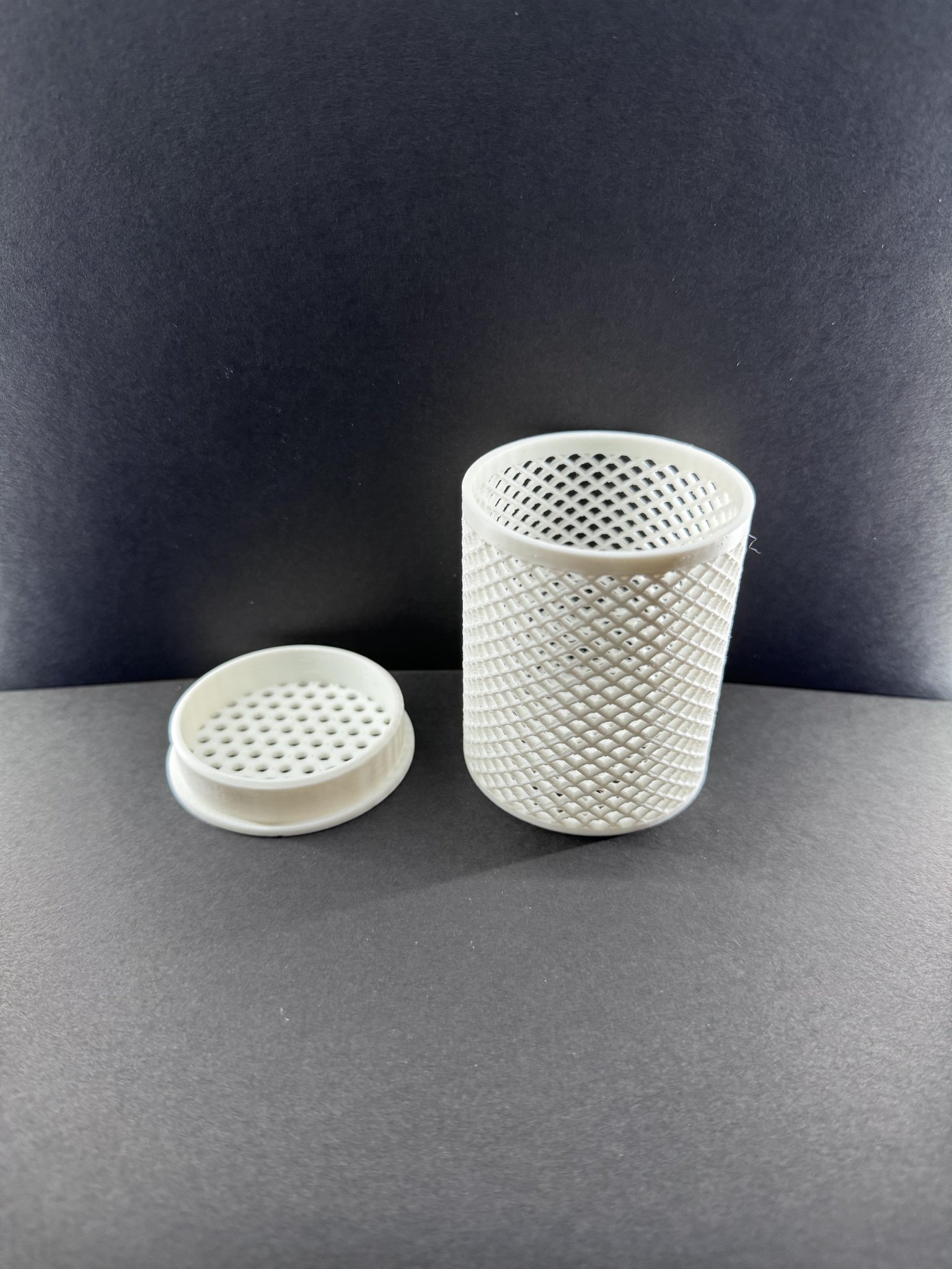 Giỏ chứa hạt gel silica cho cuộn filament 1kg