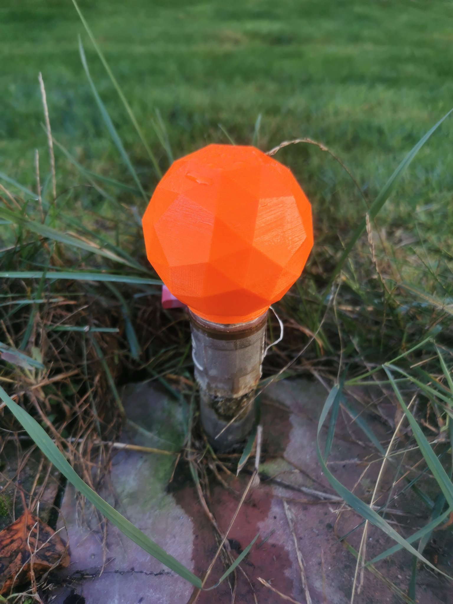 Nắp ống hình cầu 3/4 cho ống vòi tắm ngoài trời