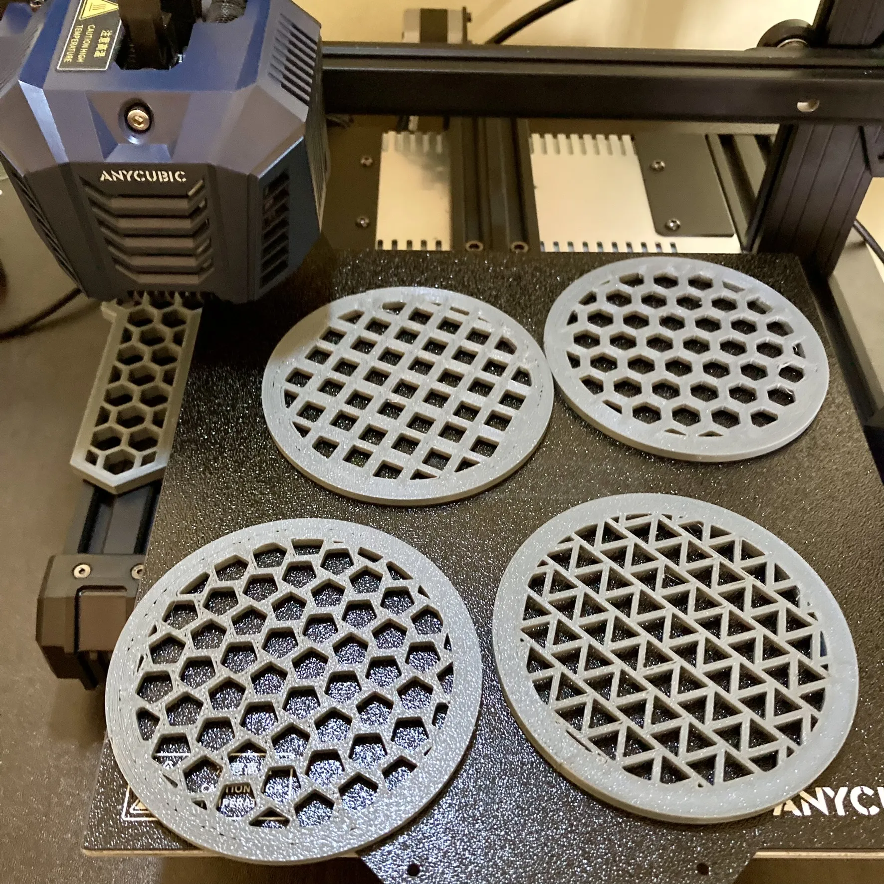 Bộ lót ly hình dạng đa dạng cho người yêu thích thiết kế