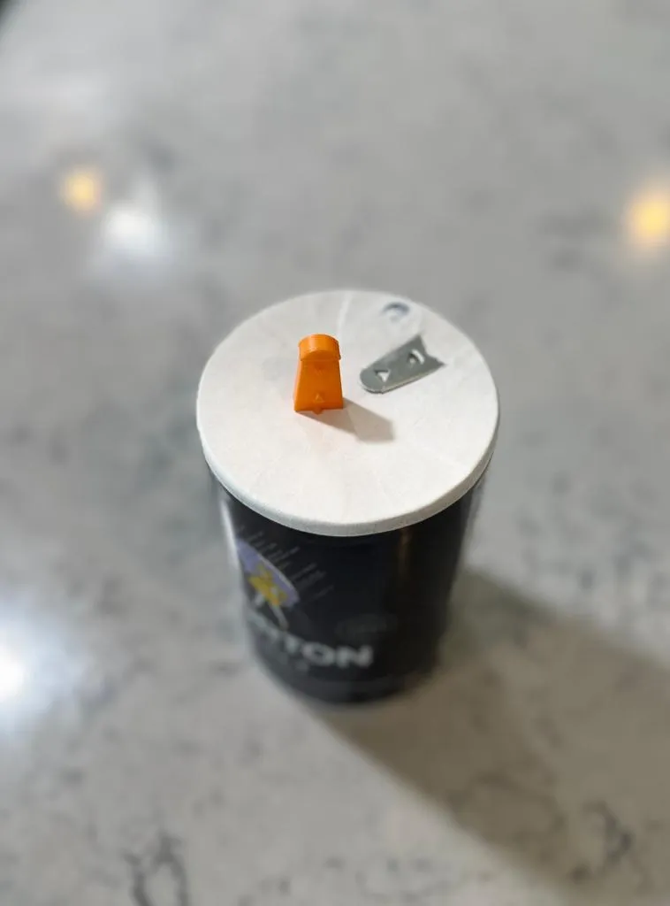 Nắp đậy dễ dàng cho hộp muối