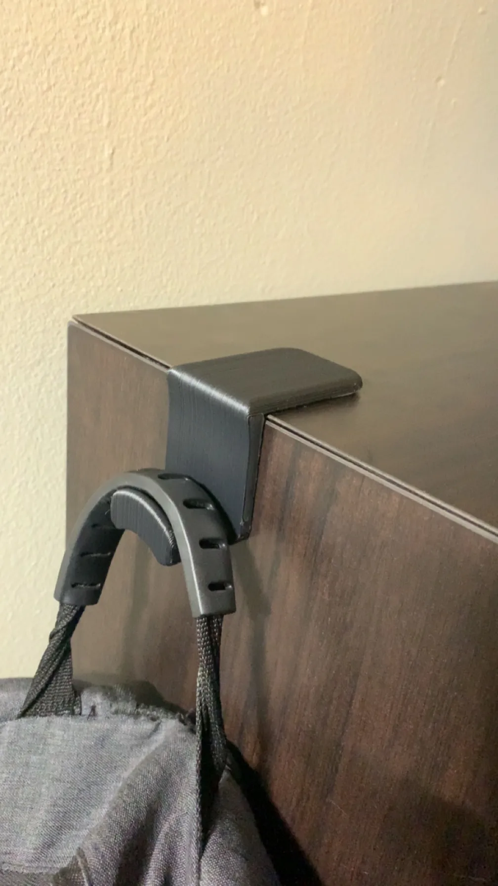 Móc treo ba lô cho bề mặt phẳng 90 độ